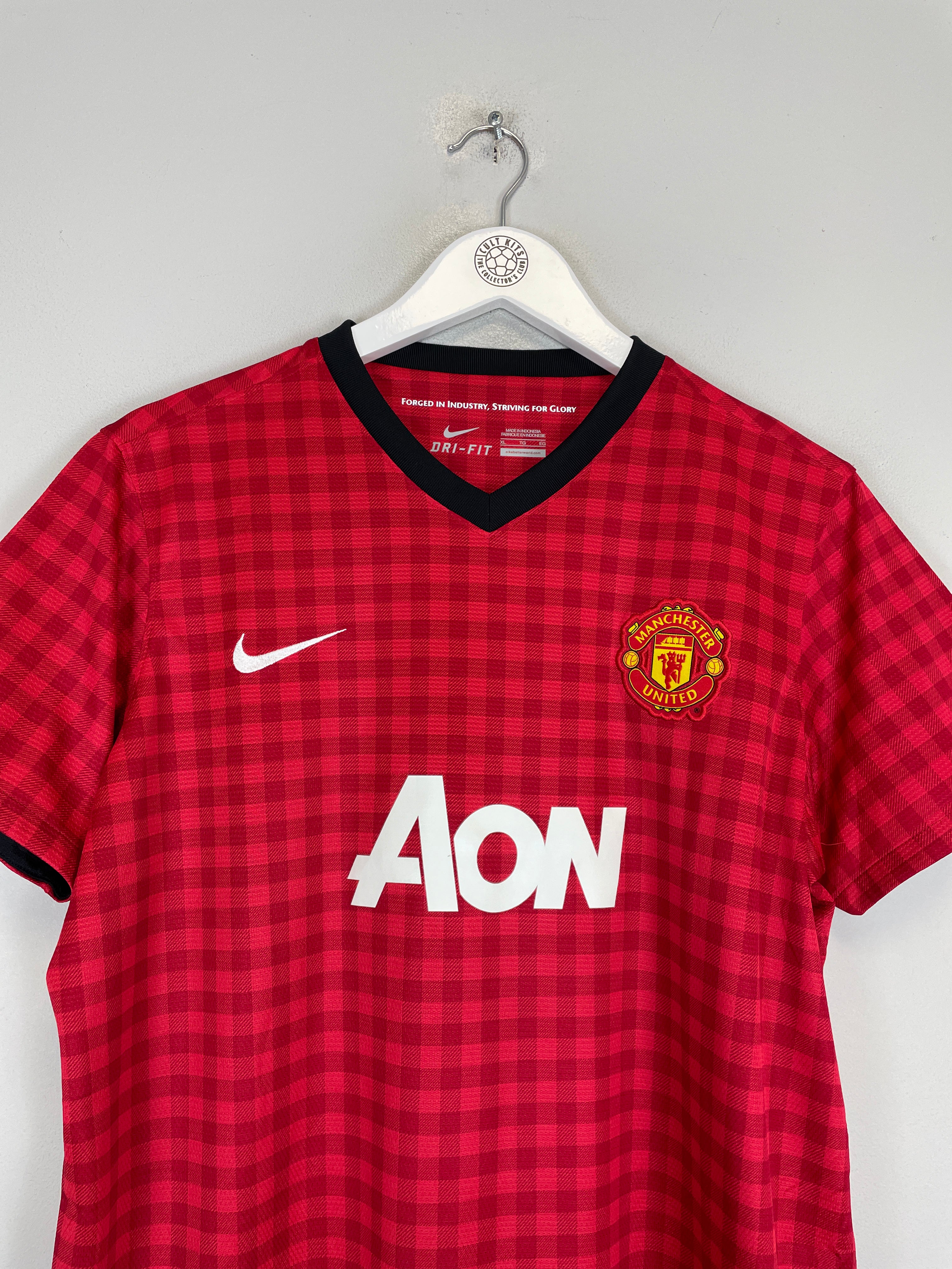 Shop 2012/13 MANCHESTER UNITED GIGGS #11 HOME SHIRT (XL.WOMENS) NIKE, classic football shirts, vintage football shirts & retro soccer jerseys at Cult Kits