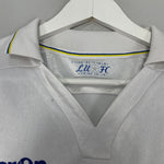 Shop 2011/12 LEEDS UNITED HOME SHIRT (M) MACRON, classic football shirts, vintage football shirts & retro soccer jerseys at Cult Kits