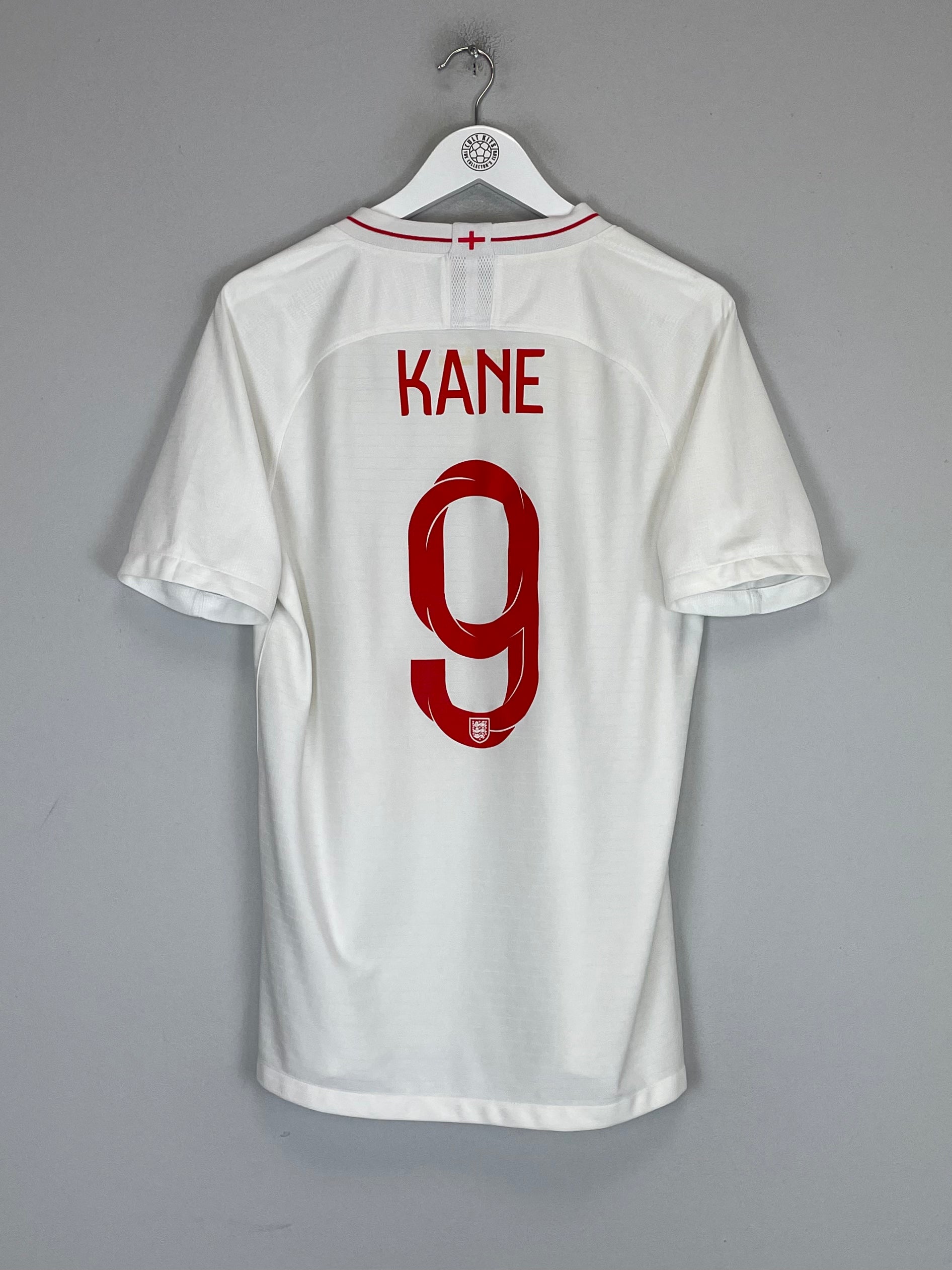 Shop 2018/19 ENGLAND KANE #9 HOME SHIRT (M) NIKE, classic football shirts, vintage football shirts & retro soccer jerseys at Cult Kits