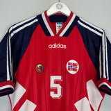 Shop 1994 NORWAY BJORNBYE #5 HOME SHIRT (M) ADIDAS, classic football shirts, vintage football shirts & retro soccer jerseys at Cult Kits