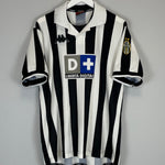 Shop 1998/99 JUVENTUS ZIDANE #21 HOME SHIRT (L) KAPPA, classic football shirts, vintage football shirts & retro soccer jerseys at Cult Kits