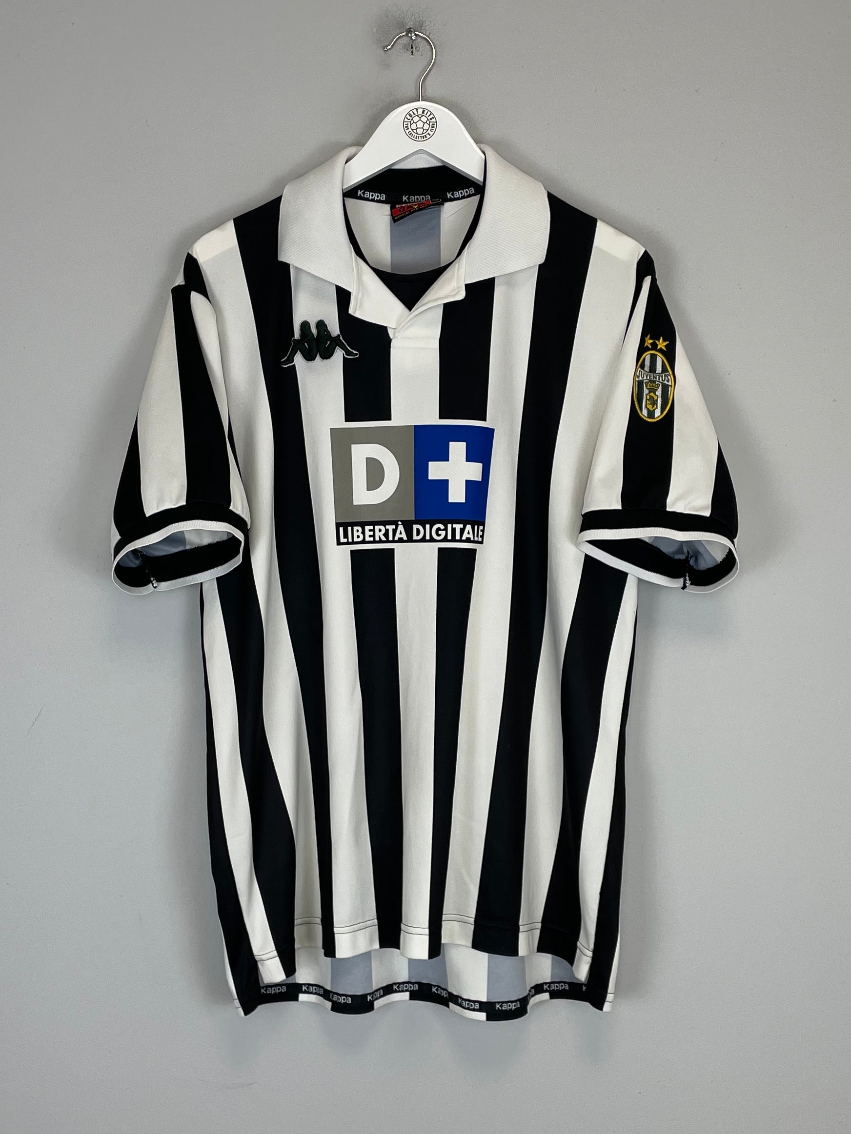 Shop 1998/99 JUVENTUS ZIDANE #21 HOME SHIRT (L) KAPPA, classic football shirts, vintage football shirts & retro soccer jerseys at Cult Kits