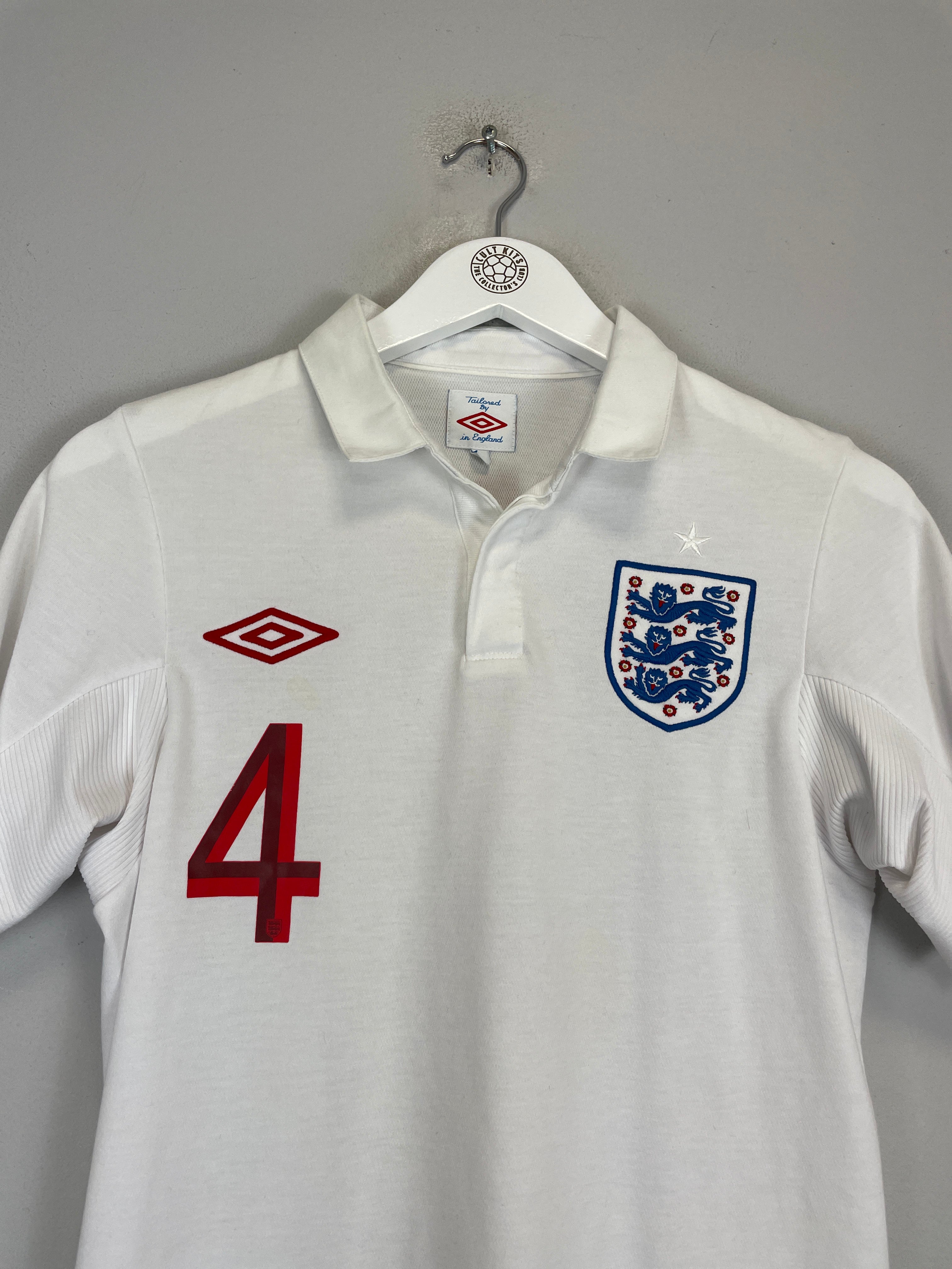 Shop 2010/11 ENGLAND GERRARD #4 HOME SHIRT (S) UMBRO, classic football shirts, vintage football shirts & retro soccer jerseys at Cult Kits