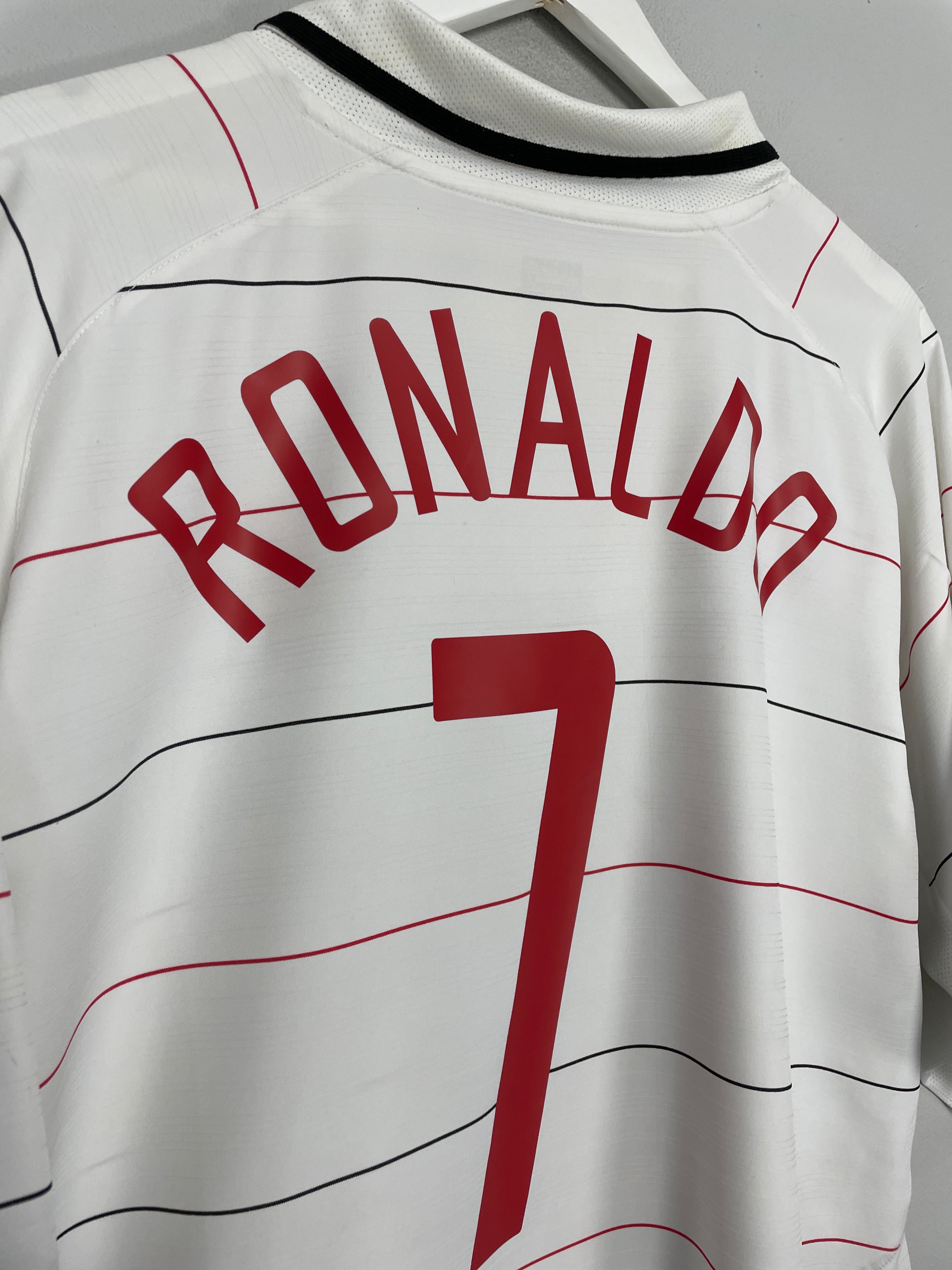 Shop 2003/04 MANCHESTER UNITED RONALDO #7 C/L AWAY SHIRT (XXXL) NIKE, classic football shirts, vintage football shirts & retro soccer jerseys at Cult Kits