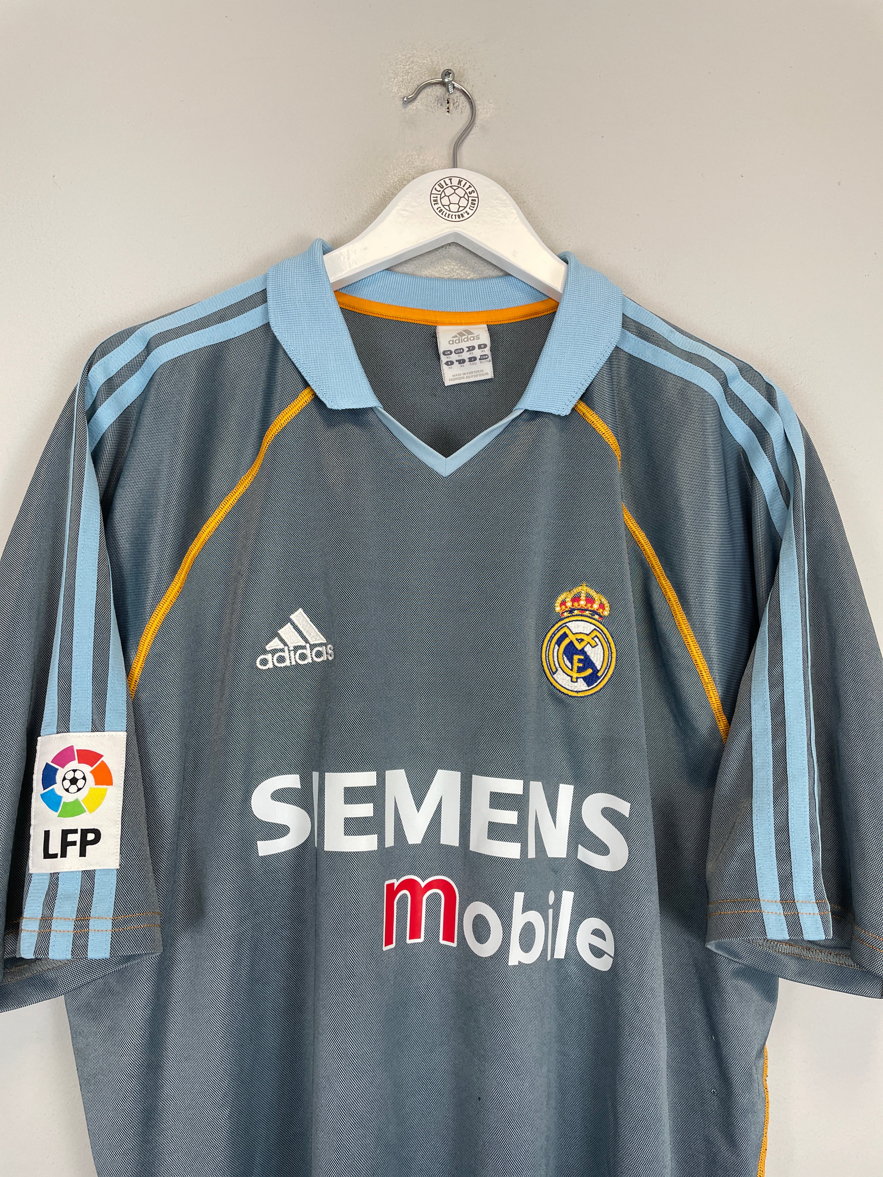 Shop 2003/04 REAL MADRID BECKHAM #23 THIRD SHIRT (XL) ADIDAS, classic football shirts, vintage football shirts & retro soccer jerseys at Cult Kits