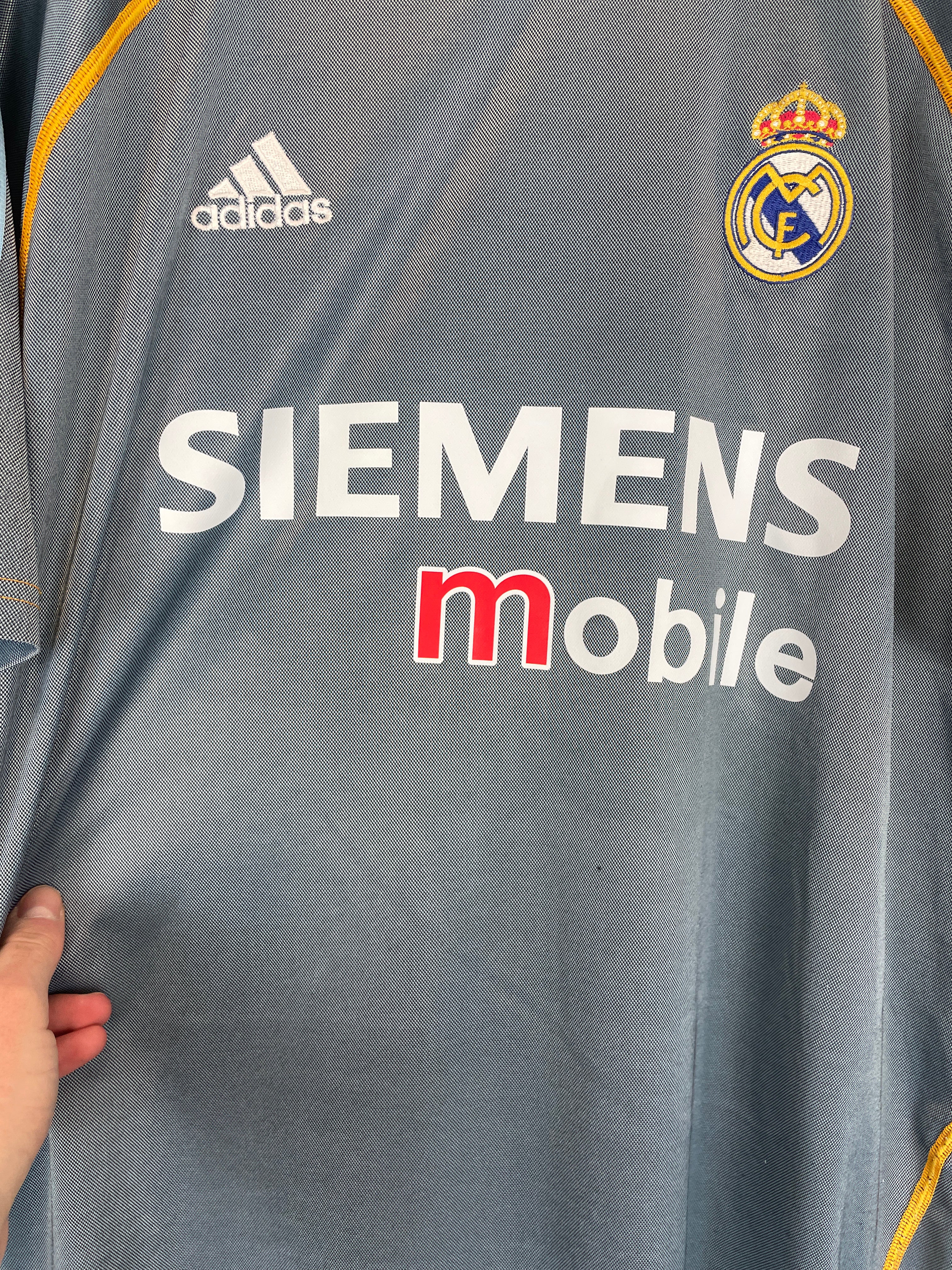 Shop 2003/04 REAL MADRID BECKHAM #23 THIRD SHIRT (XL) ADIDAS, classic football shirts, vintage football shirts & retro soccer jerseys at Cult Kits