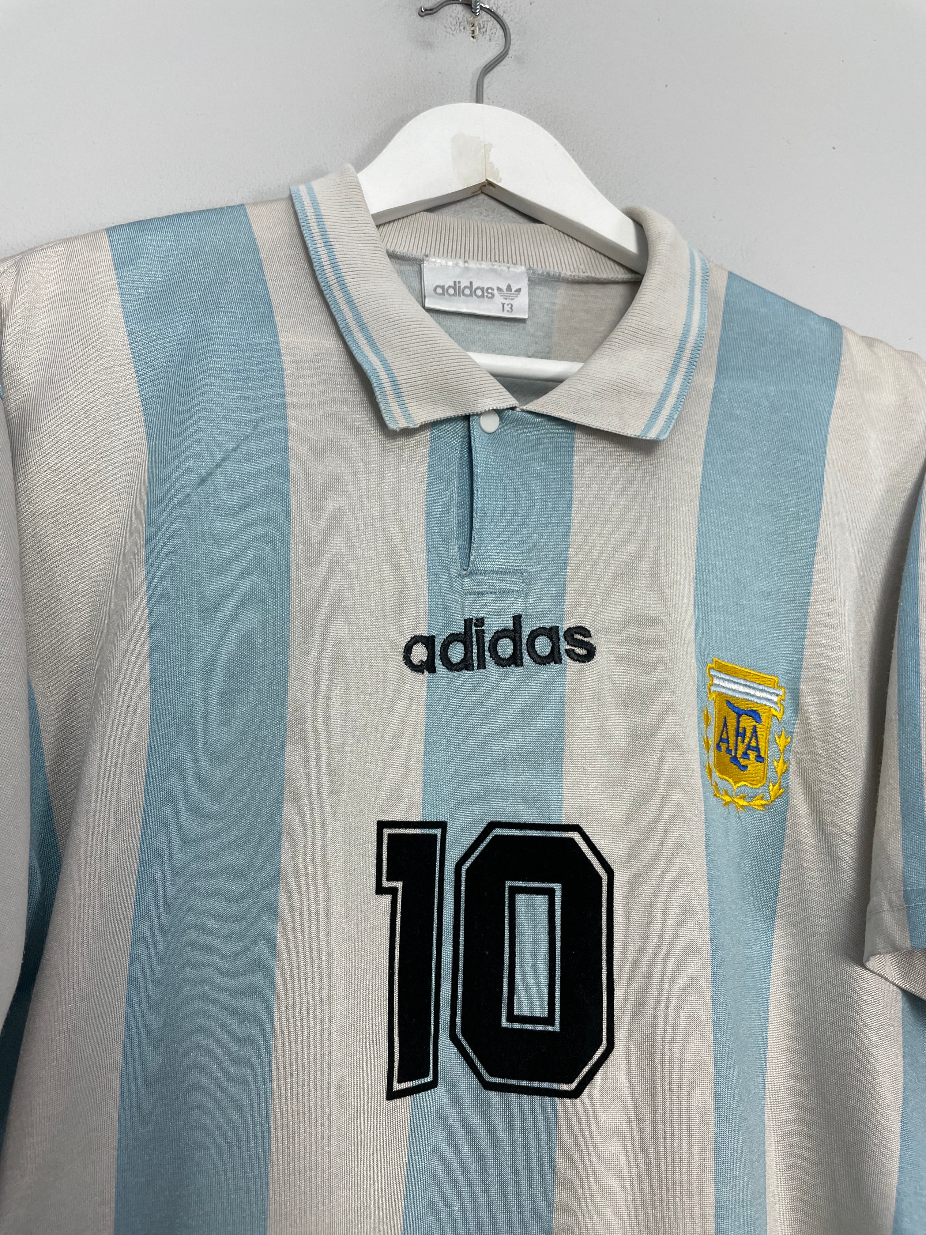 Shop 1994/96 ARGENTINA MARADONA #10 HOME SHIRT (M) ADIDAS, classic football shirts, vintage football shirts & retro soccer jerseys at Cult Kits