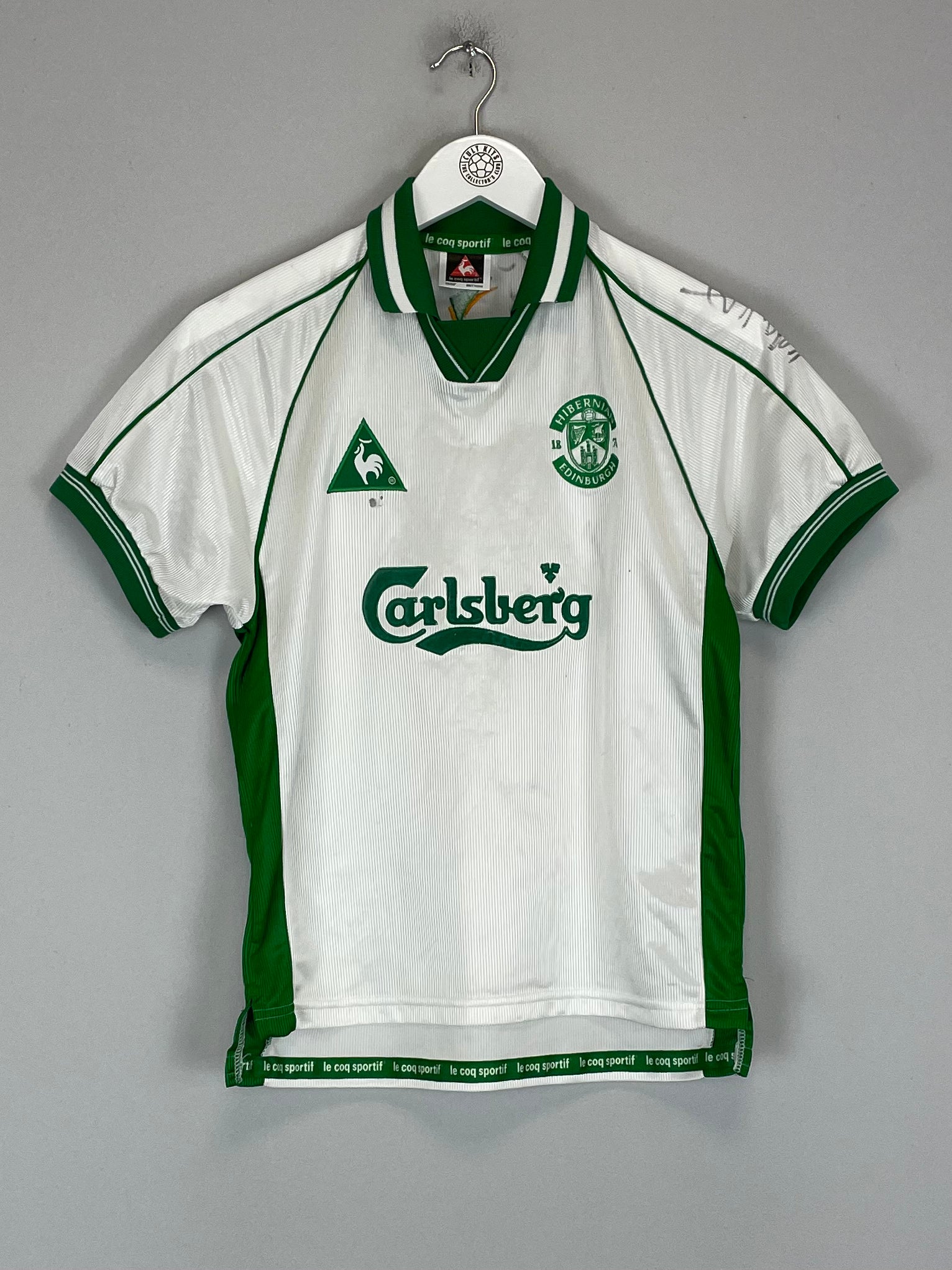 Shop 2000/01 HIBERNIAN *SIGNED* AWAY SHIRT (L.KIDS) LE COQ, classic football shirts, vintage football shirts & retro soccer jerseys at Cult Kits