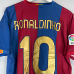 Shop 2006/07 BARCELONA RONALDINHO #10 HOME SHIRT (L) NIKE, classic football shirts, vintage football shirts & retro soccer jerseys at Cult Kits