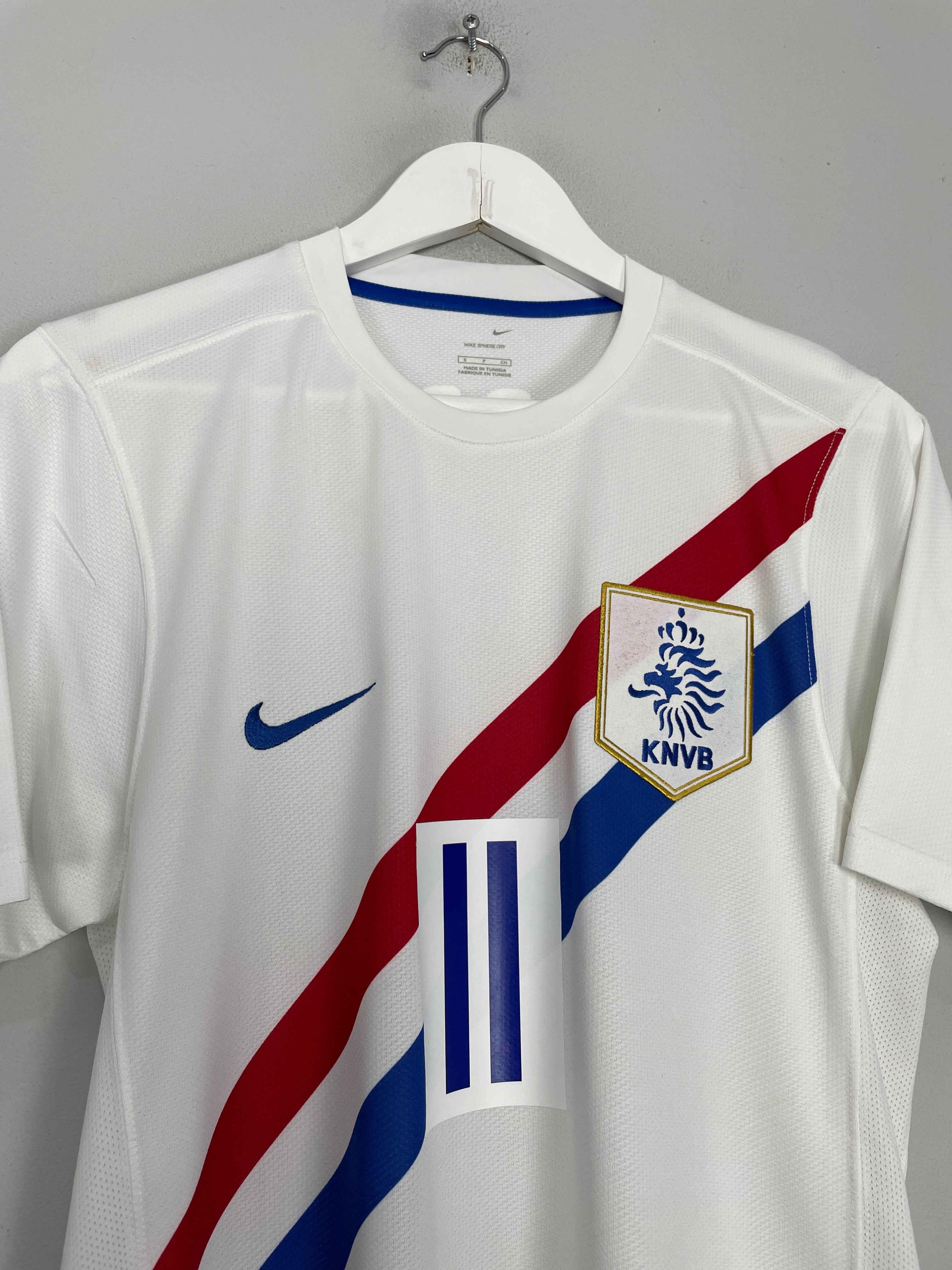 Shop 2006/08 NETHERLANDS ROBBEN #11 AWAY SHIRT (S) NIKE, classic football shirts, vintage football shirts & retro soccer jerseys at Cult Kits