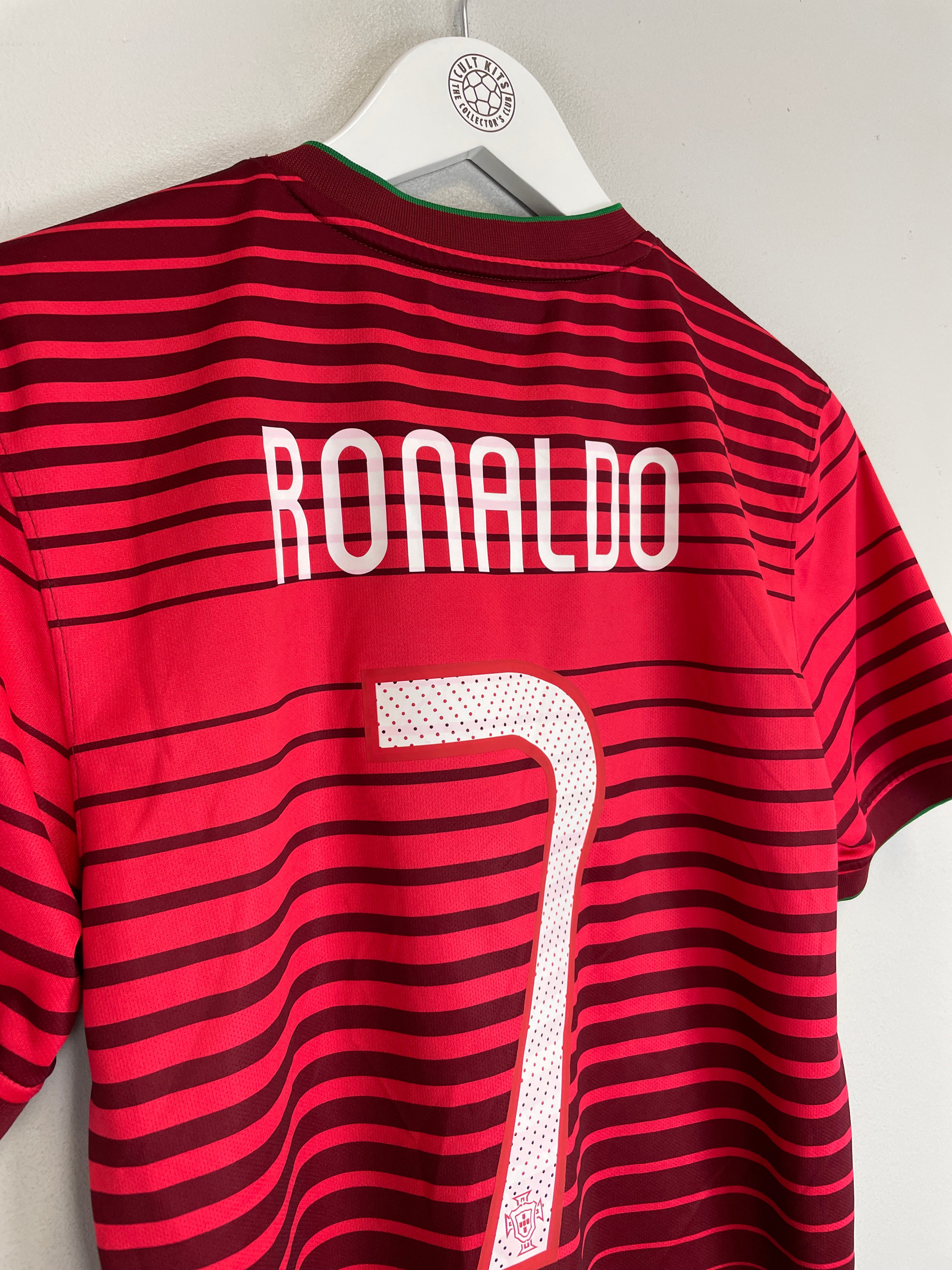 Shop 2014/15 PORTUGAL RONALDO #7 HOME SHIRT HOME SHIRT (S) NIKE, classic football shirts, vintage football shirts & retro soccer jerseys at Cult Kits
