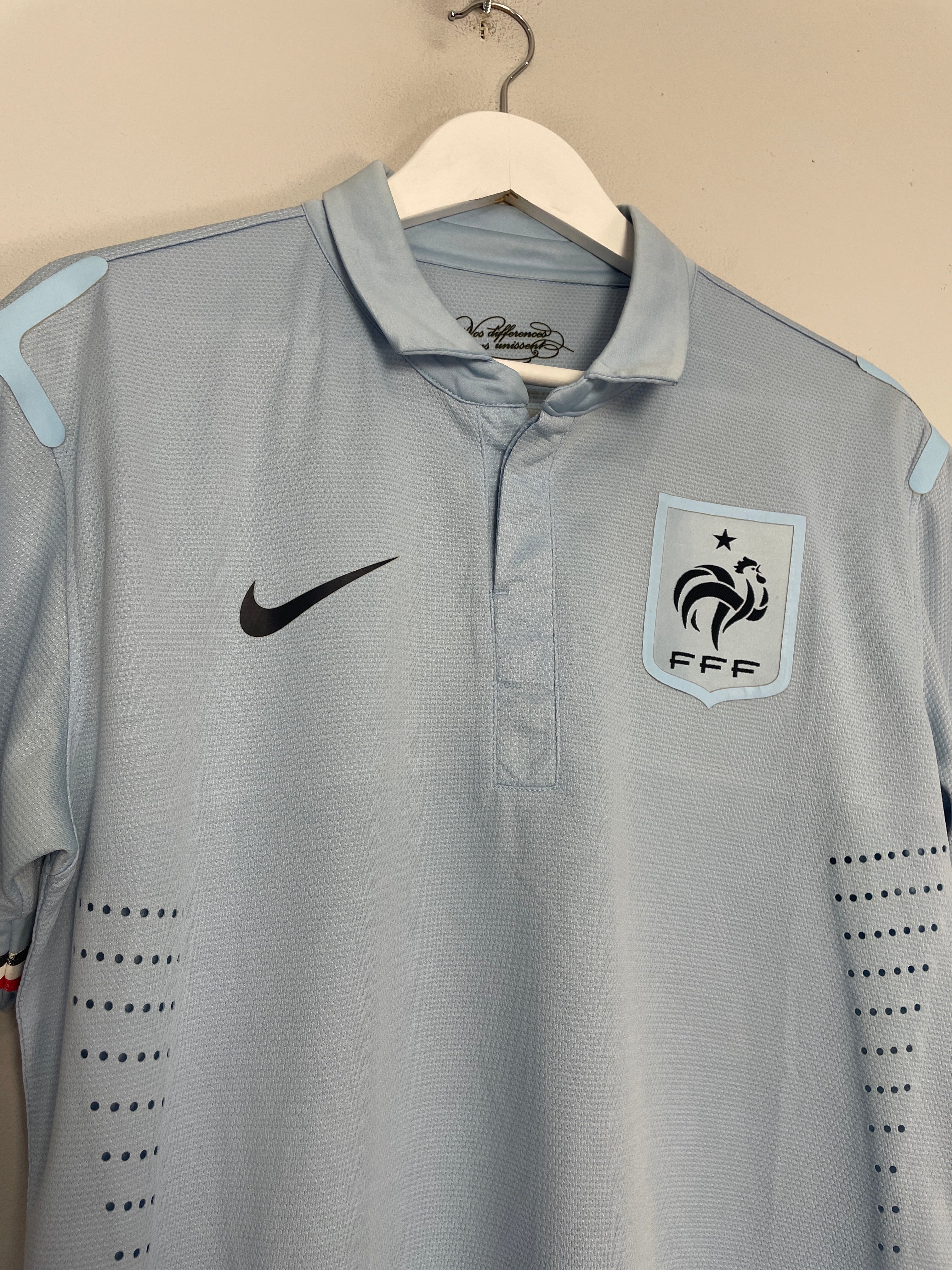 Shop 2013/14 FRANCE *PLAYER ISSUE* AWAY SHIRT (M) NIKE, classic football shirts, vintage football shirts & retro soccer jerseys at Cult Kits