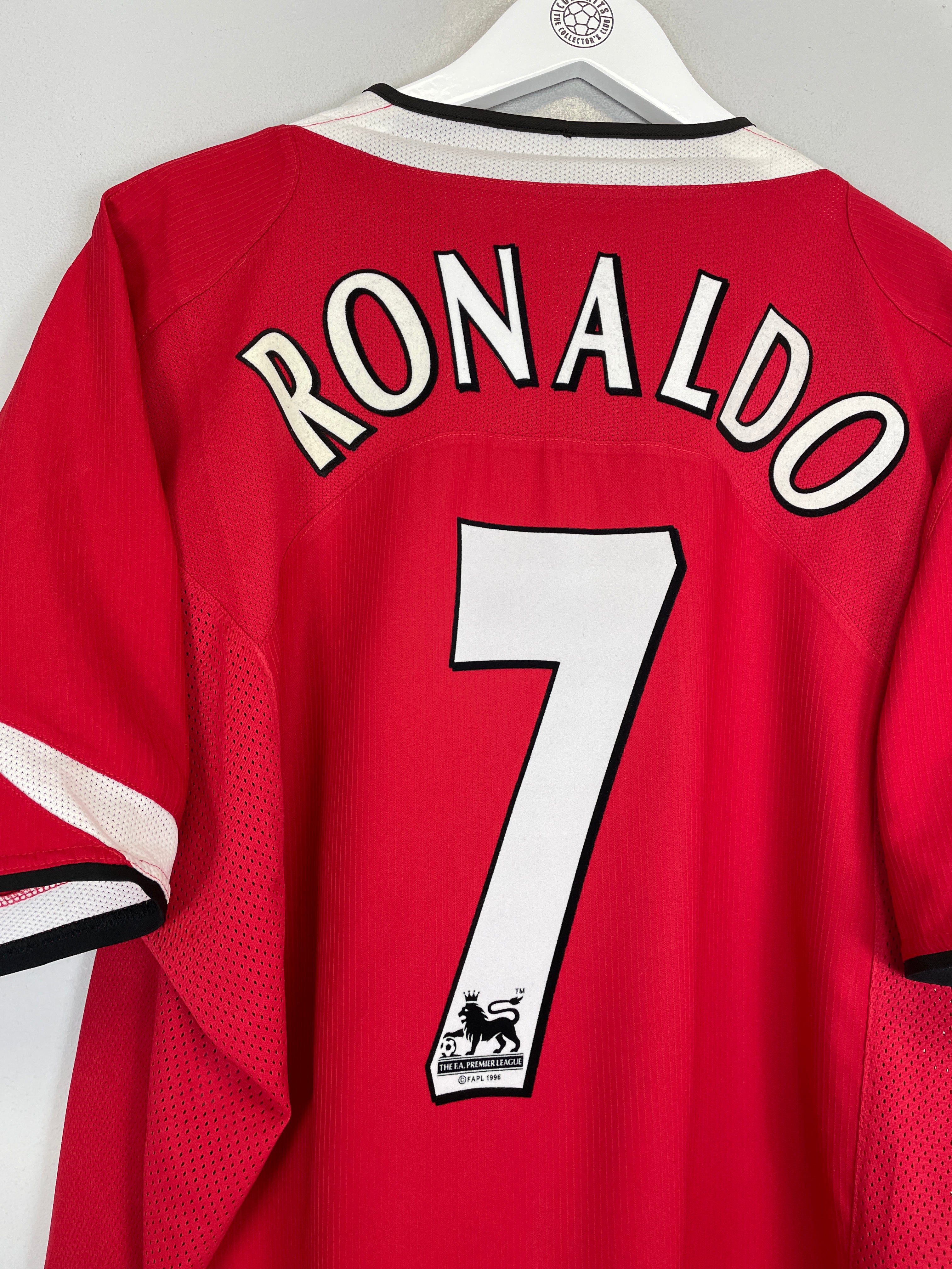 Shop 2004/06 MANCHESTER UNITED RONALDO #7 HOME SHIRT (XL) NIKE, classic football shirts, vintage football shirts & retro soccer jerseys at Cult Kits