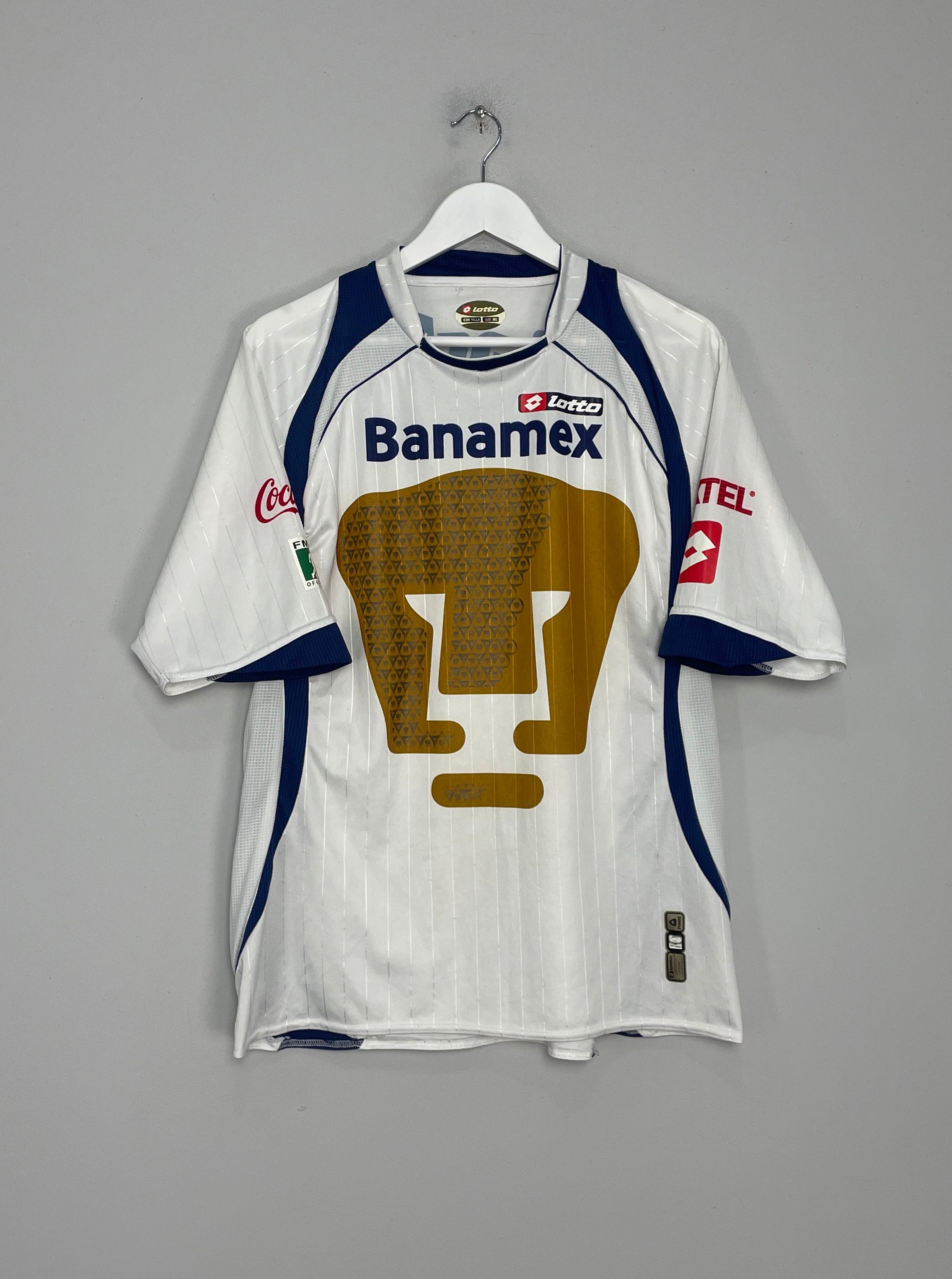 Shop 2008/09 UNAM PUMAS HOME SHIRT (XL) LOTTO, classic football shirts, vintage football shirts & retro soccer jerseys at Cult Kits