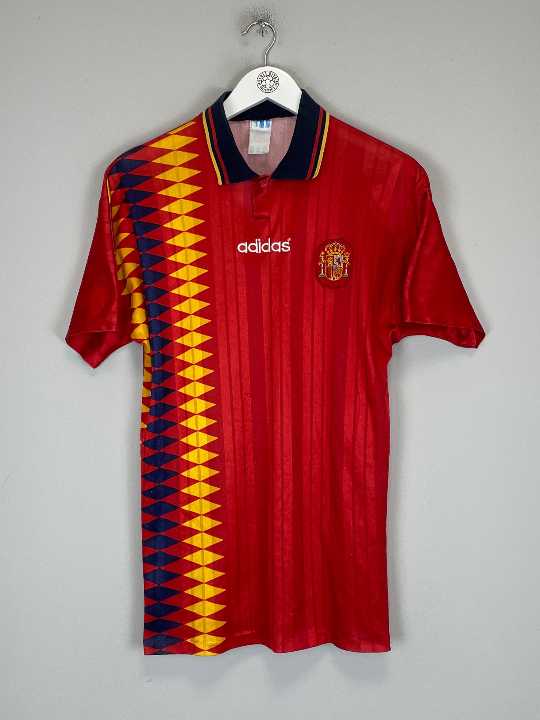 Shop 1994/96 SPAIN HOME SHIRT (M) ADIDAS, classic football shirts, vintage football shirts & retro soccer jerseys at Cult Kits