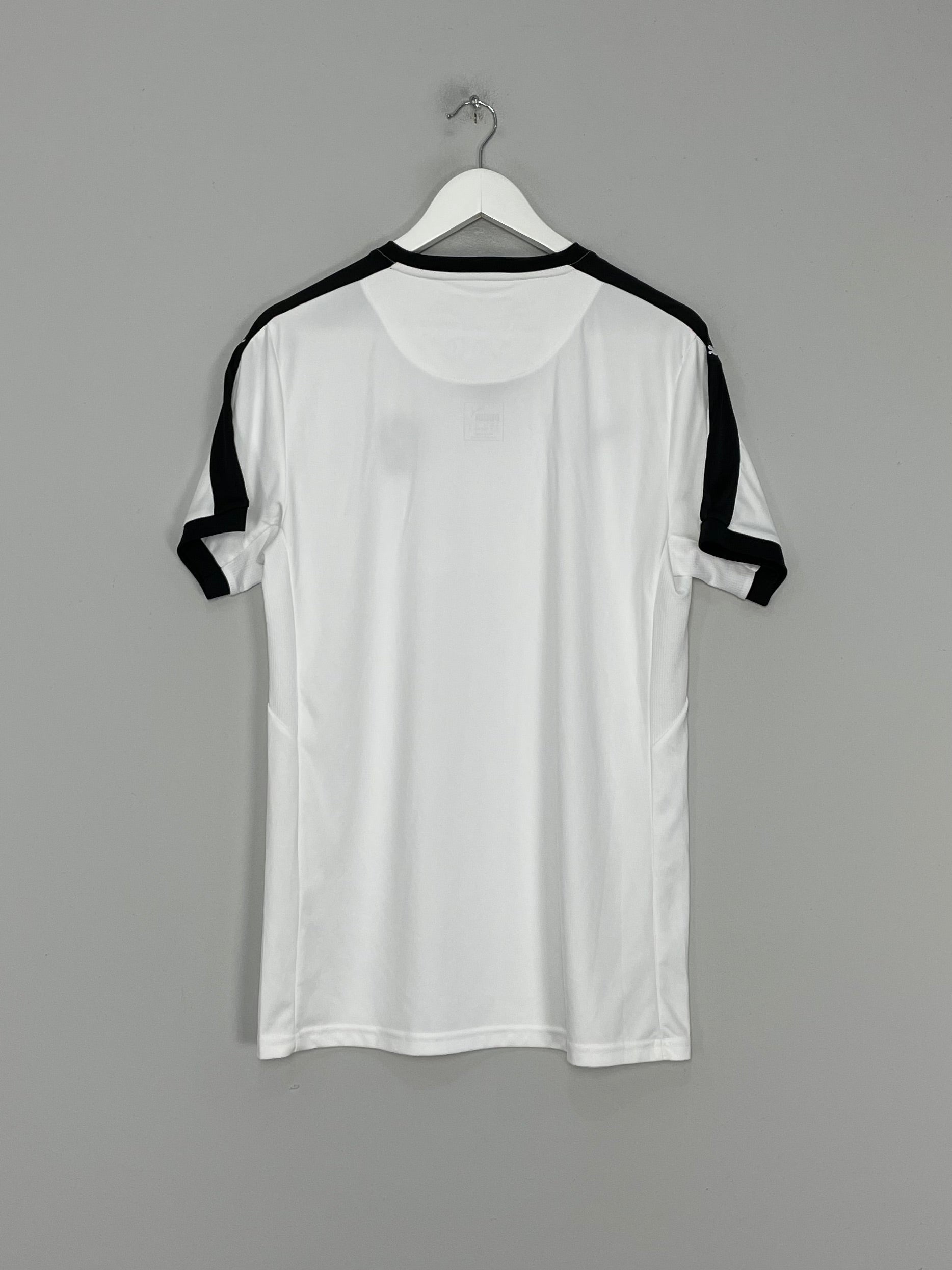 Shop 2016/17 AUSTRIA AWAY SHIRT (M) PUMA, classic football shirts, vintage football shirts & retro soccer jerseys at Cult Kits