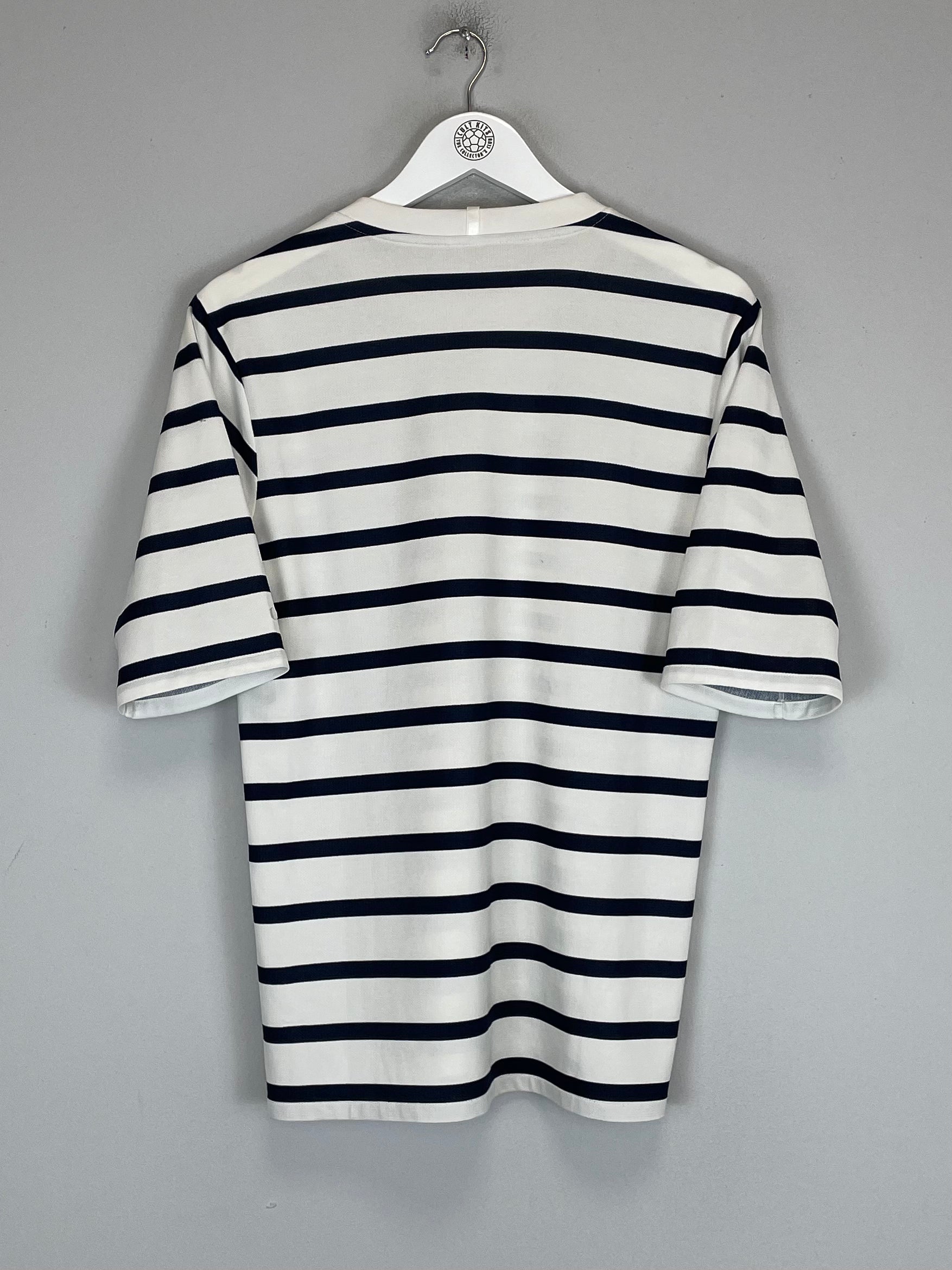 Shop 2011/12 FRANCE AWAY SHIRT (M) NIKE, classic football shirts, vintage football shirts & retro soccer jerseys at Cult Kits