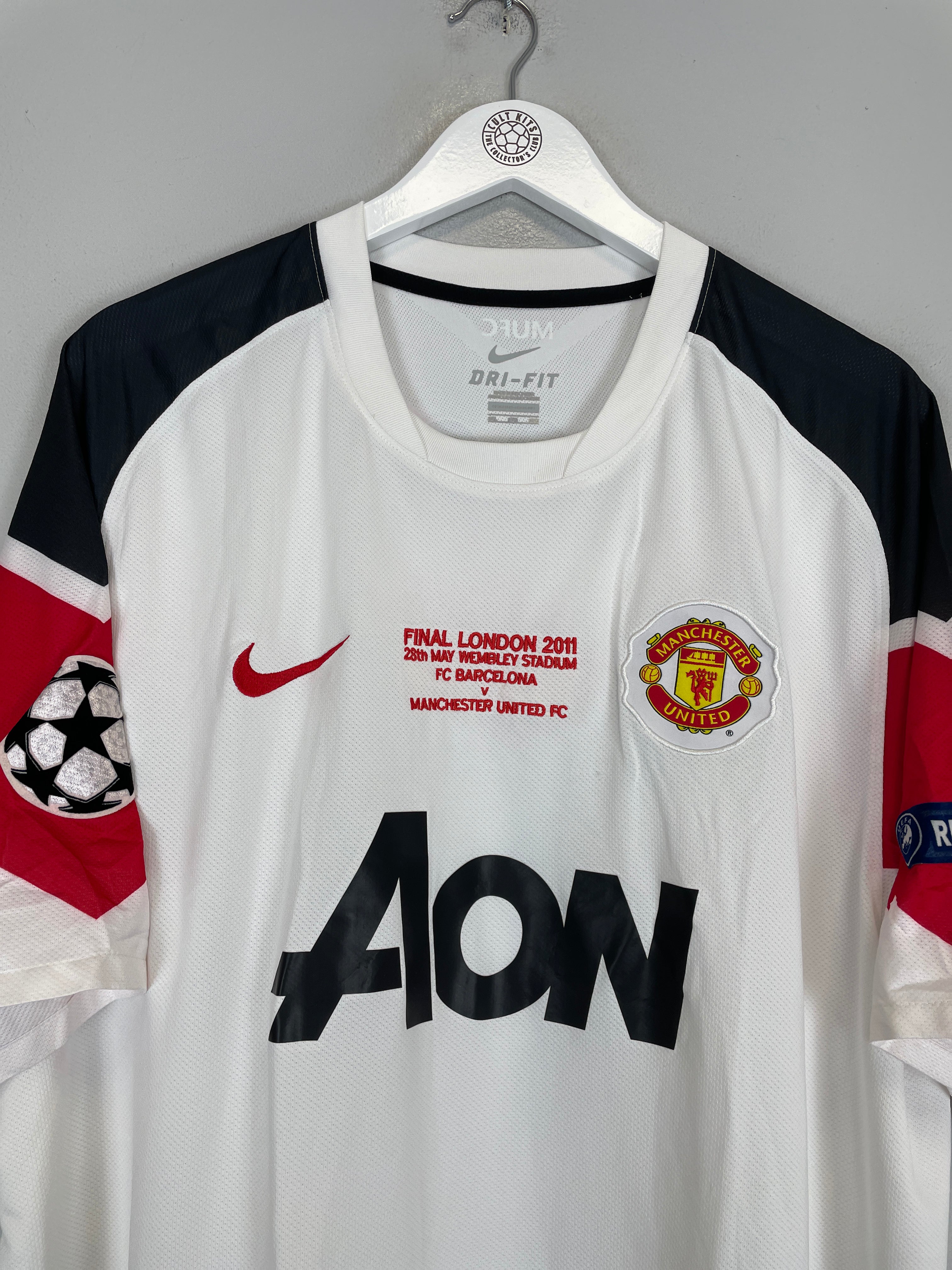 Shop 2010/11 MANCHESTER UNITED GIGGS #11 *CL FINAL* AWAY SHIRT (XXXL) NIKE, classic football shirts, vintage football shirts & retro soccer jerseys at Cult Kits