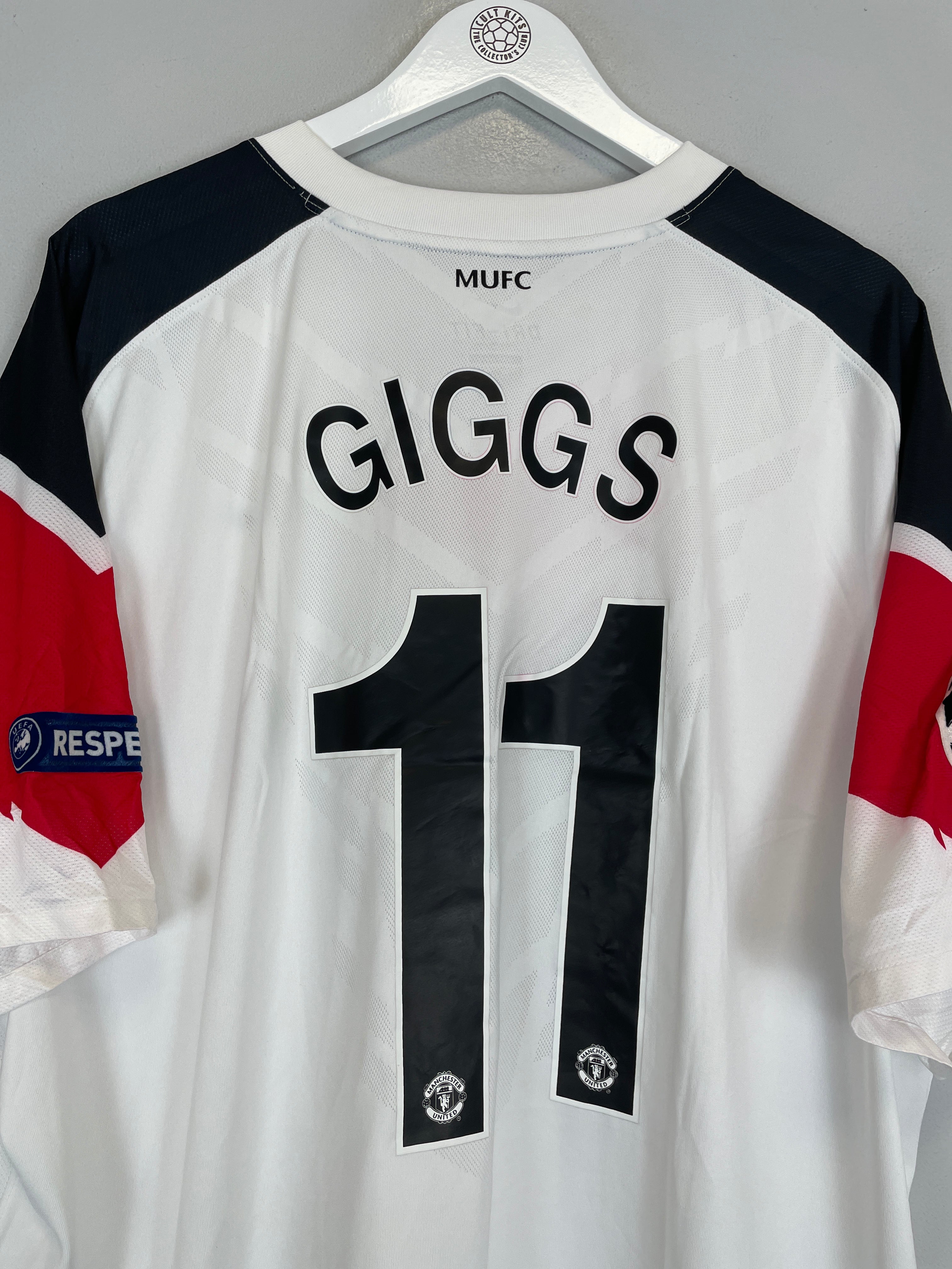 Shop 2010/11 MANCHESTER UNITED GIGGS #11 *CL FINAL* AWAY SHIRT (XXXL) NIKE, classic football shirts, vintage football shirts & retro soccer jerseys at Cult Kits
