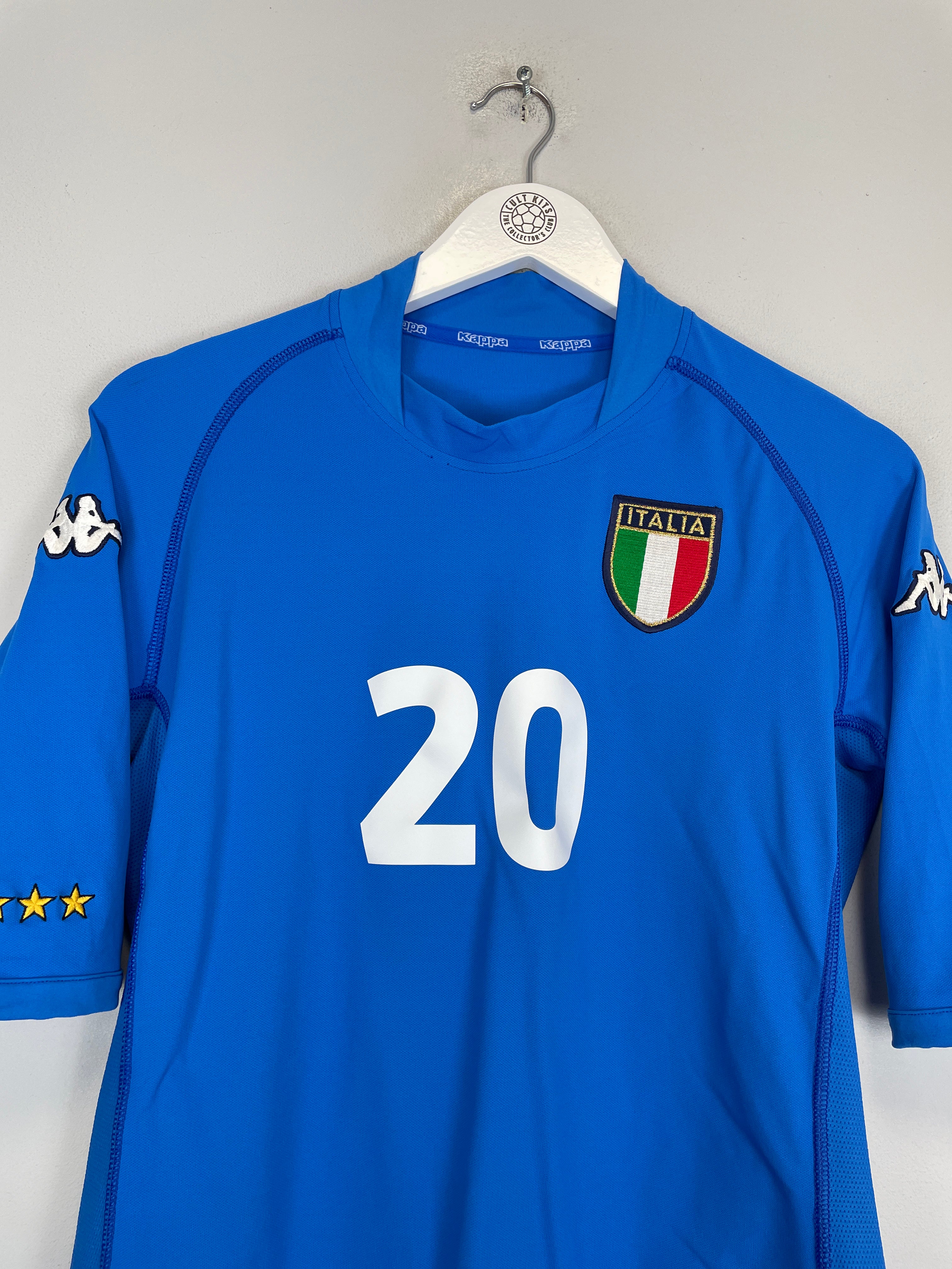 Shop 2002 ITALY TOTTI #10 HOME SHIRT (L) KAPPA, classic football shirts, vintage football shirts & retro soccer jerseys at Cult Kits