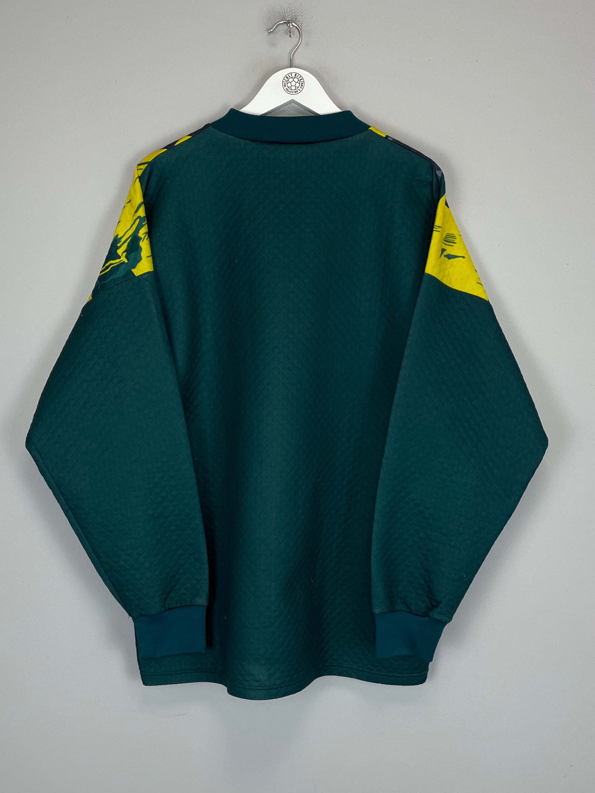 Shop 1995/96 MANCHESTER UNITED GK SHIRT (XXL) UMBRO, classic football shirts, vintage football shirts & retro soccer jerseys at Cult Kits