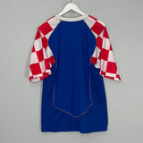 Shop 2004/06 CROATIA AWAY SHIRT (XL) NIKE, classic football shirts, vintage football shirts & retro soccer jerseys at Cult Kits