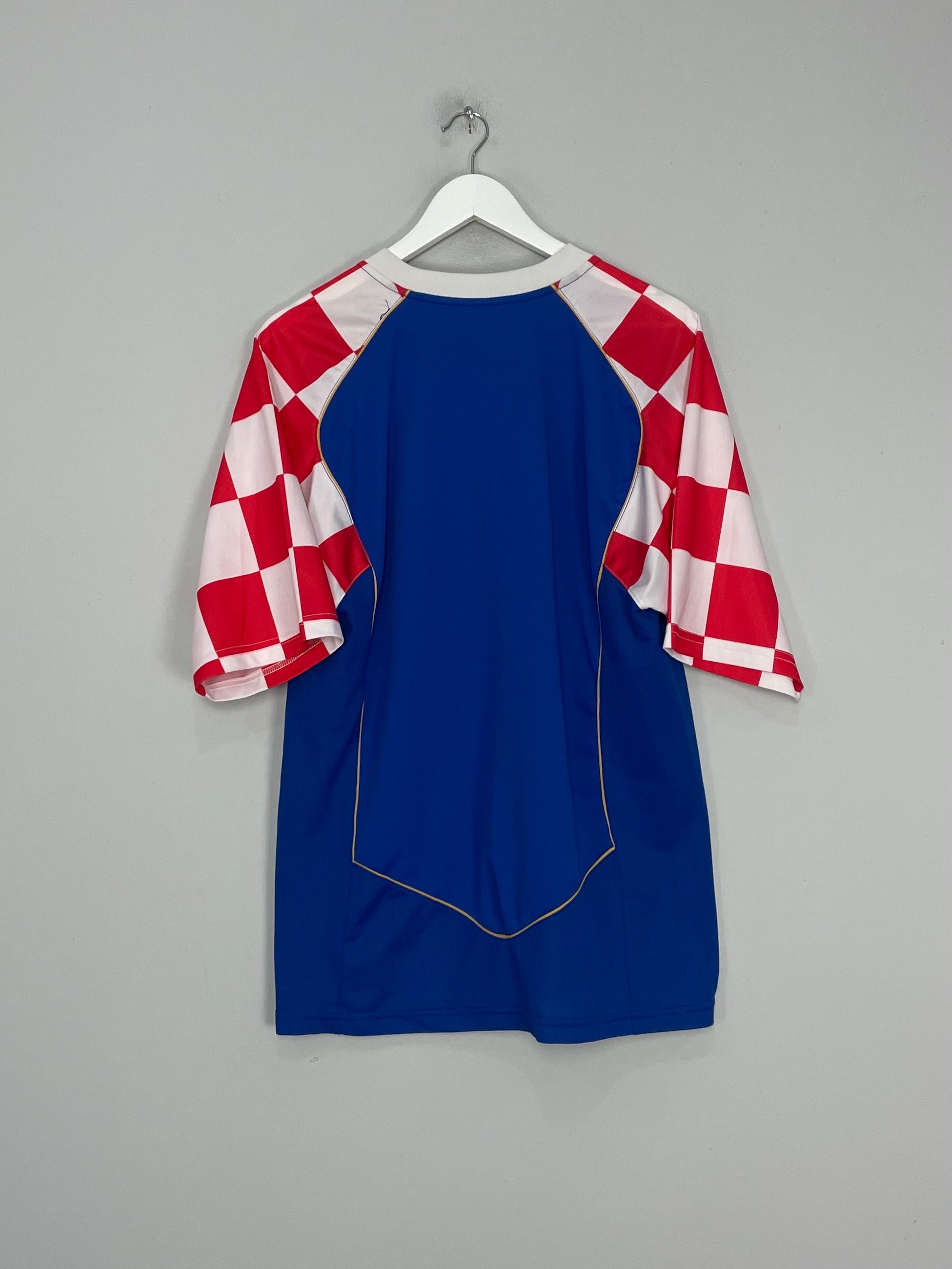 Shop 2004/06 CROATIA AWAY SHIRT (XL) NIKE, classic football shirts, vintage football shirts & retro soccer jerseys at Cult Kits
