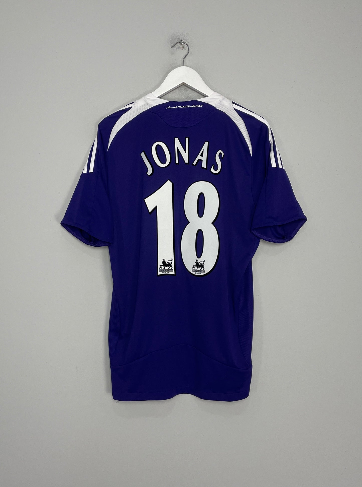Image of the Rangers shirt from the 2018/19 season