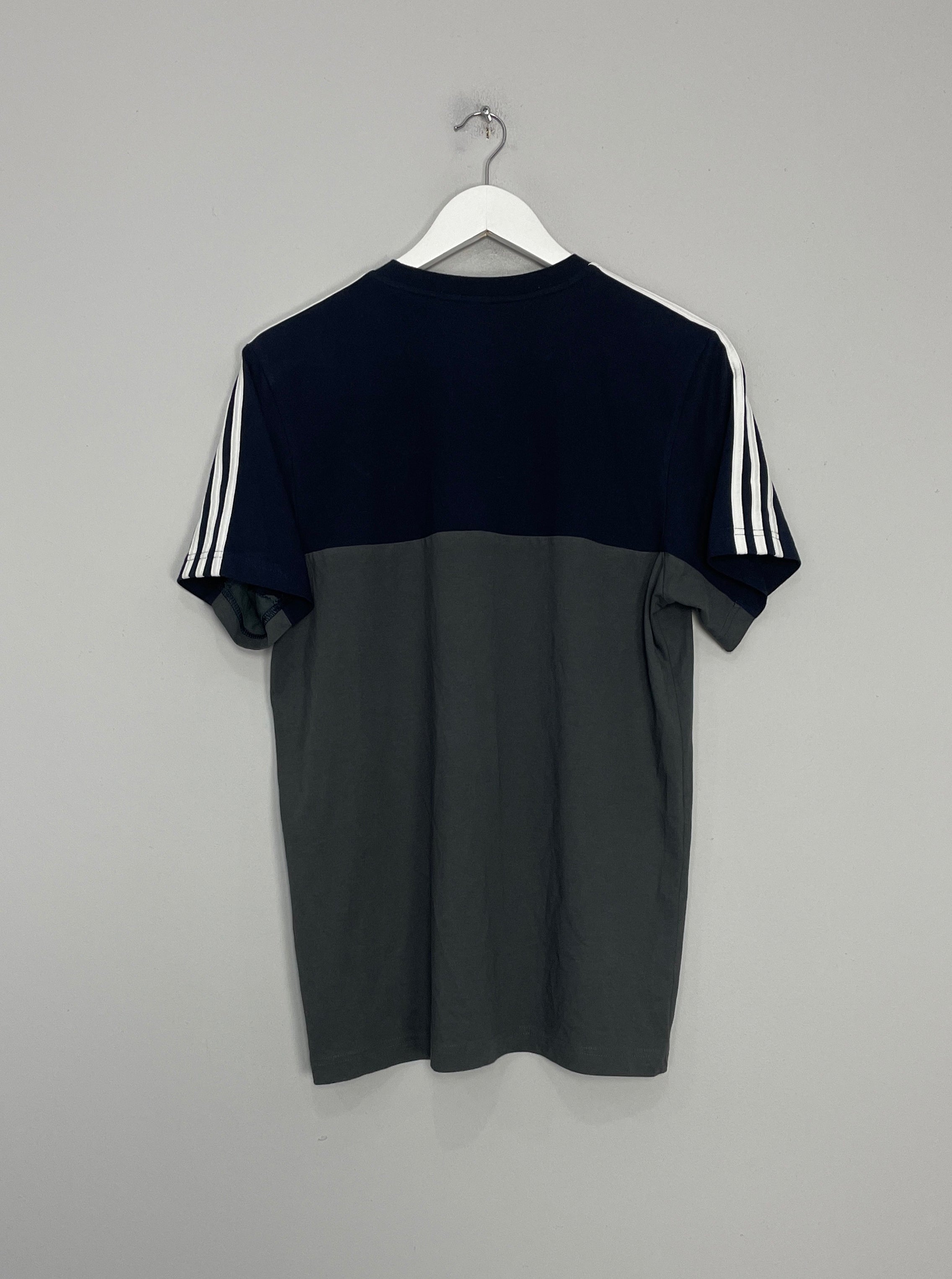 Shop 2016/17 NORTHERN IRELAND T-SHIRT (M) ADIDAS, classic football shirts, vintage football shirts & retro soccer jerseys at Cult Kits