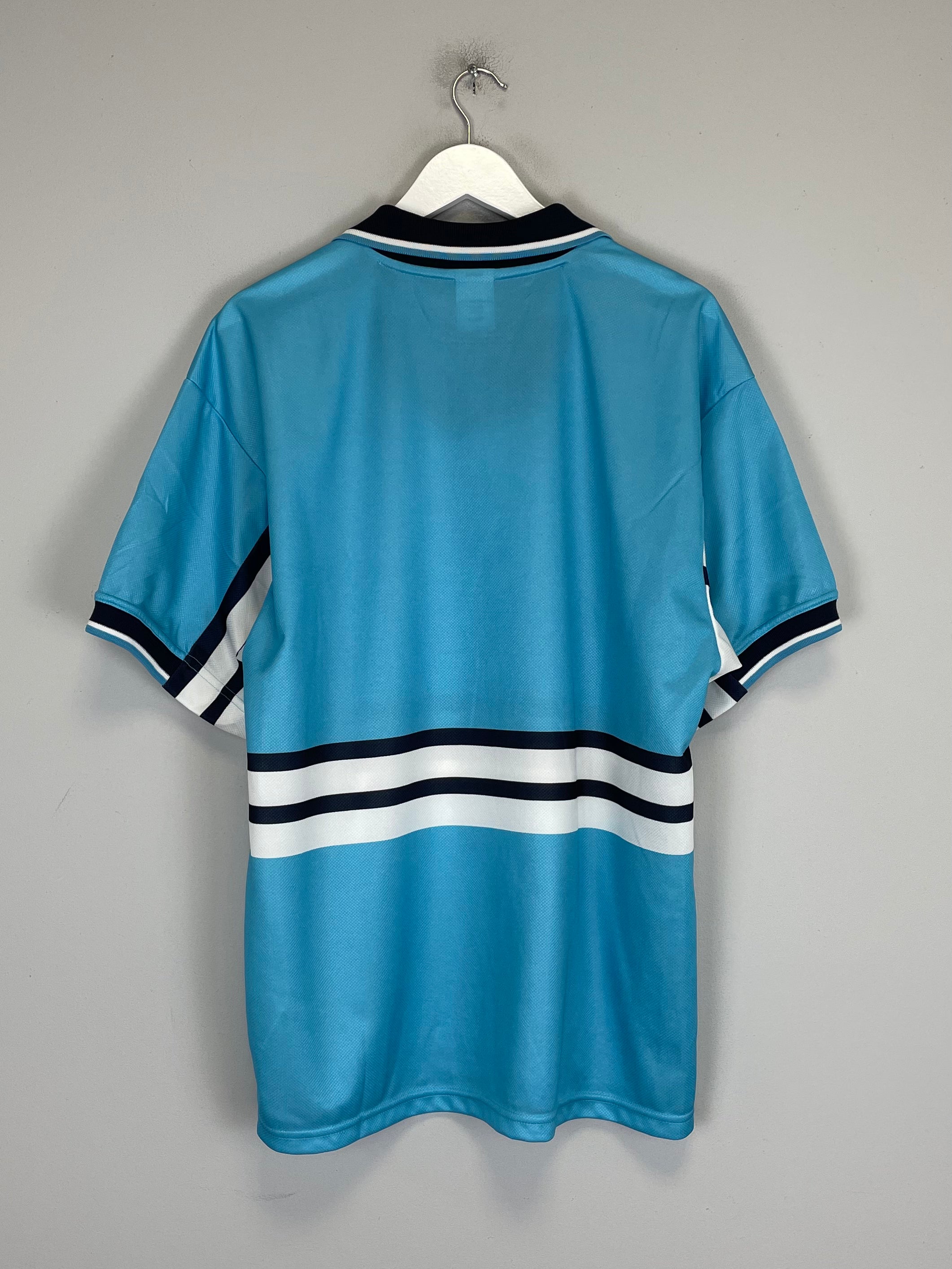 Shop 1998/99 JAWS X JAPANESE MOVIE MASHUP SHIRT (XL) NIKE, classic football shirts, vintage football shirts & retro soccer jerseys at Cult Kits