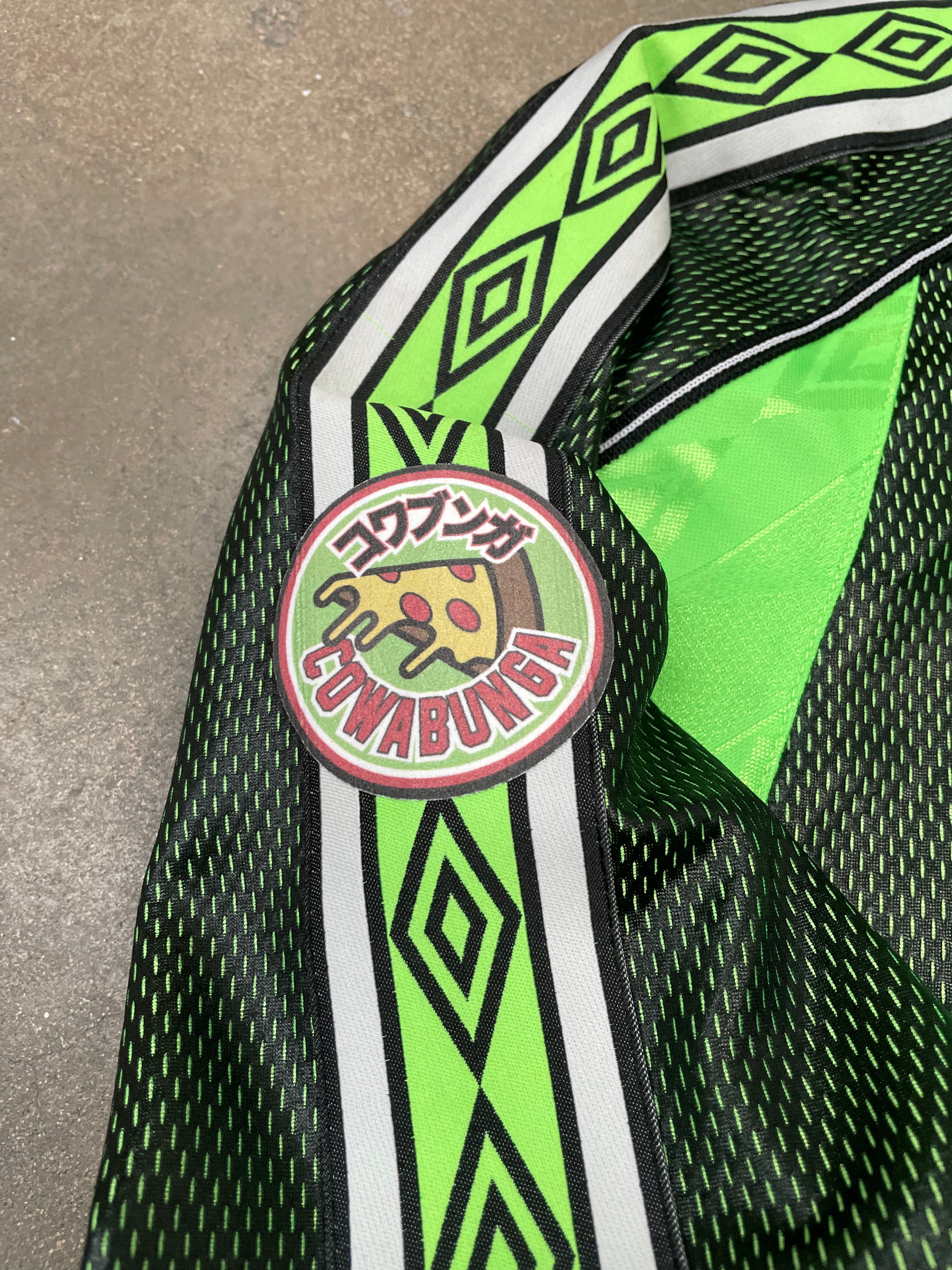 Shop 1998/99 NINJA TURTLES X JAPANESE MOVIE MASHUP SHIRT (XL) UMBRO, classic football shirts, vintage football shirts & retro soccer jerseys at Cult Kits