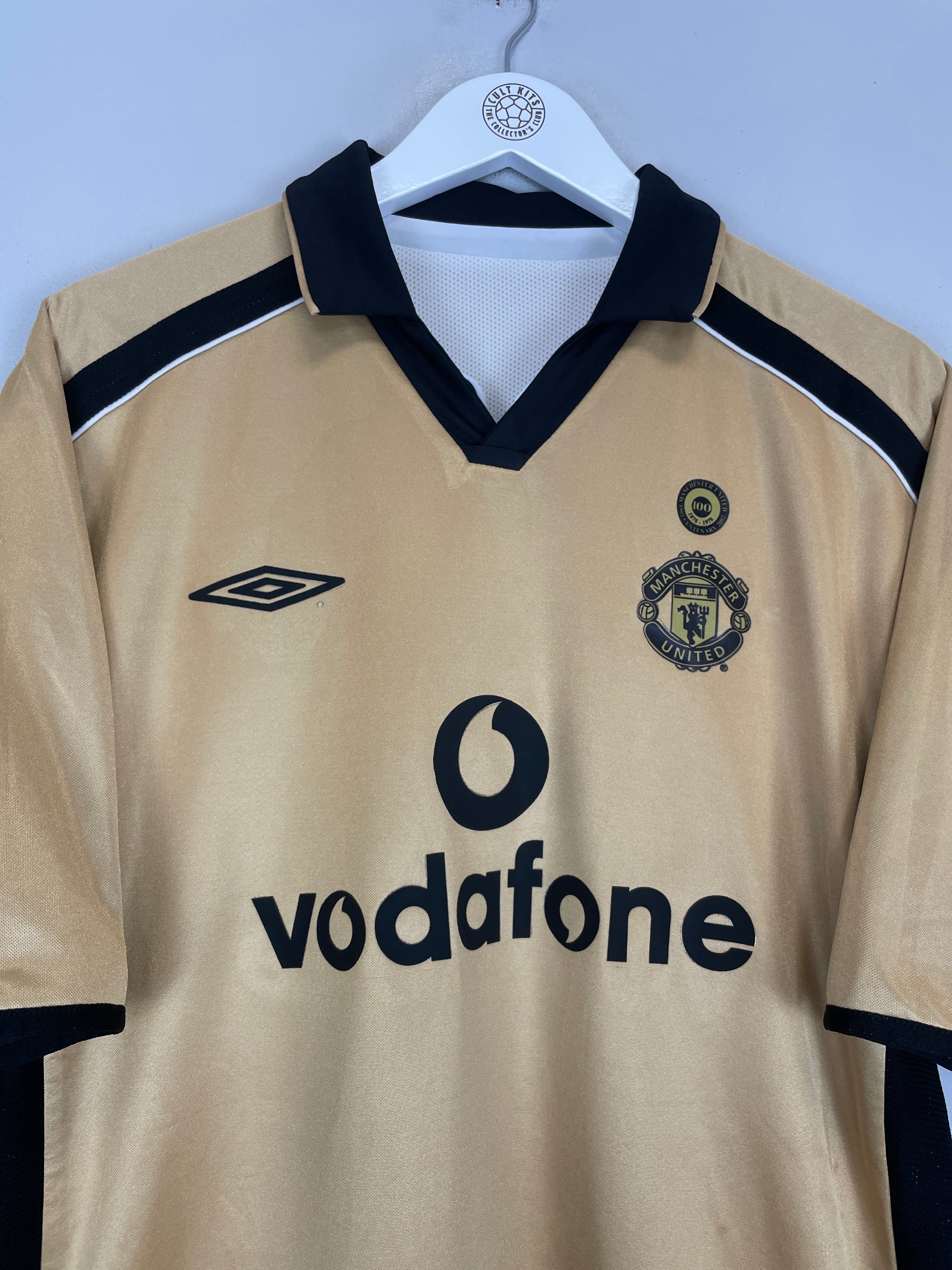 Shop 2001/02 MANCHESTER UNITED VERON #4 *CENTENARY* AWAY/THIRD SHIRT (XXL) UMBRO, classic football shirts, vintage football shirts & retro soccer jerseys at Cult Kits