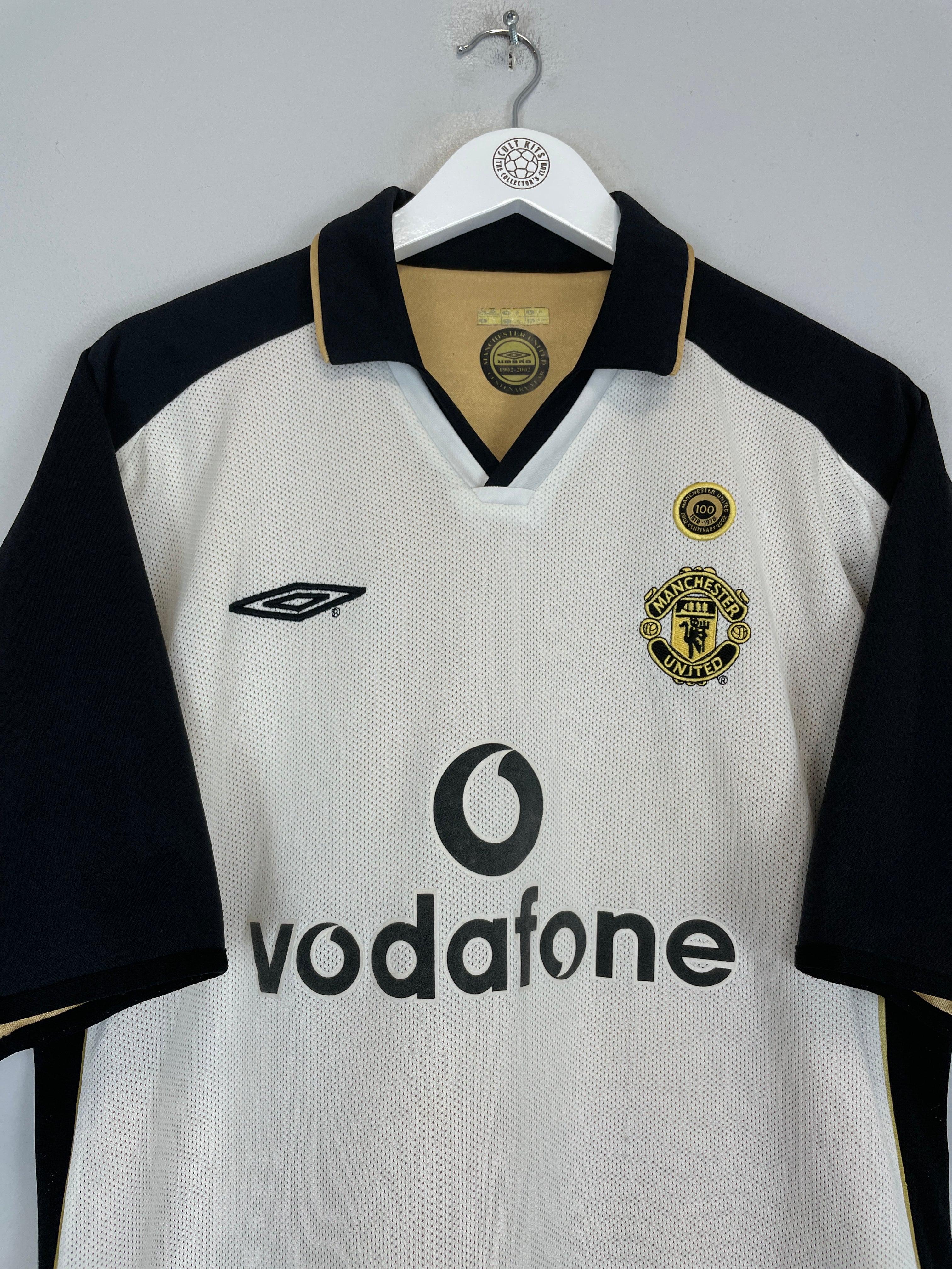 Shop 2001/02 MANCHESTER UNITED VERON #4 *CENTENARY* AWAY/THIRD SHIRT (XXL) UMBRO, classic football shirts, vintage football shirts & retro soccer jerseys at Cult Kits
