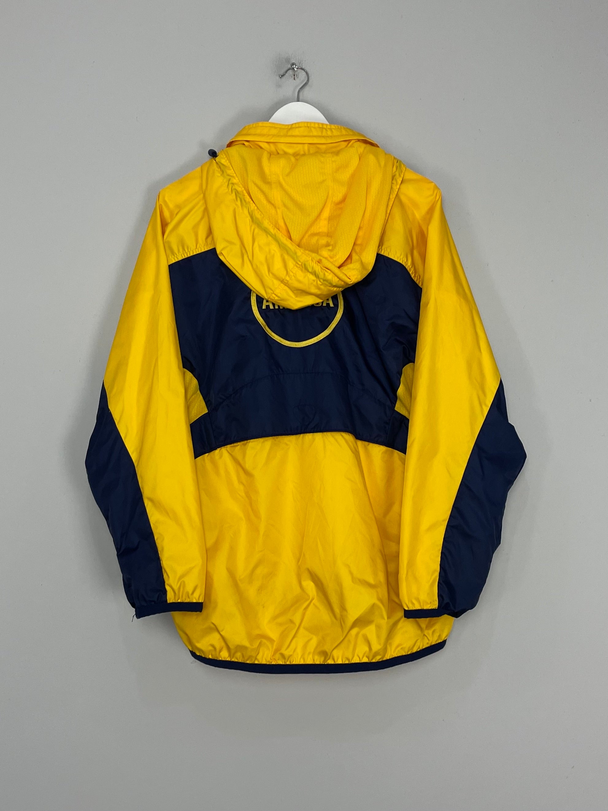 Shop 2001/02 CLUB AMERICA TRACK JACKET (S) NIKE, classic football shirts, vintage football shirts & retro soccer jerseys at Cult Kits