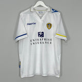 Shop 2011/12 LEEDS UNITED HOME SHIRT (M) MACRON, classic football shirts, vintage football shirts & retro soccer jerseys at Cult Kits