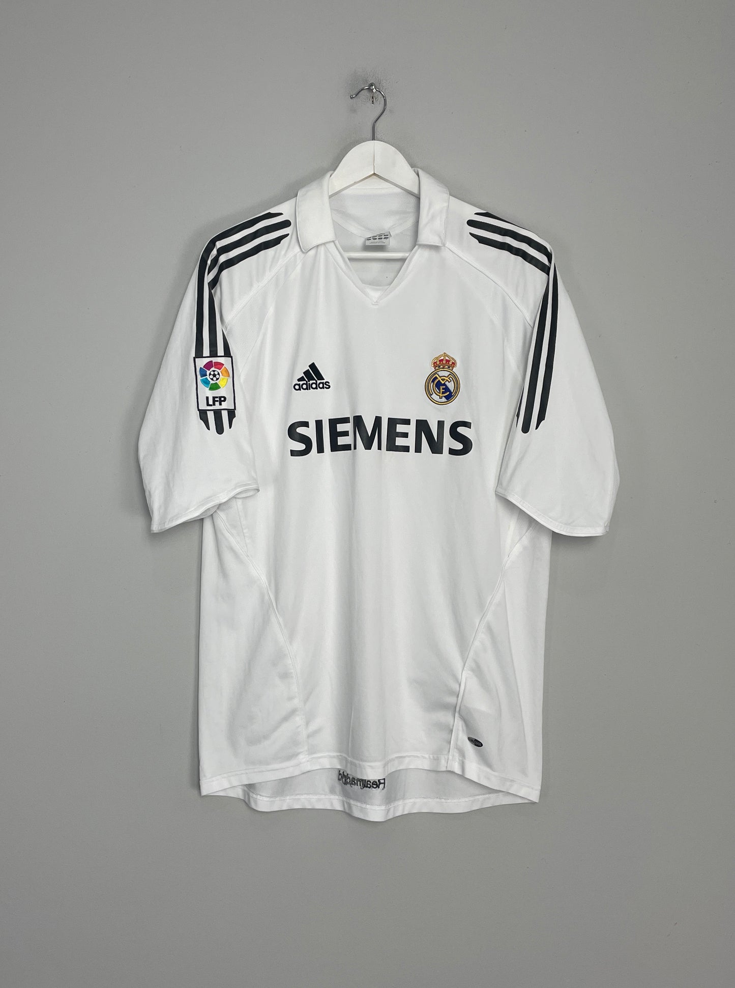 2005/06 REAL MADRID RAUL #7 HOME SHIRT (L) ADIDAS