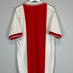 Shop 1998/99 AJAX HOME SHIRT (XL) UMBRO, classic football shirts, vintage football shirts & retro soccer jerseys at Cult Kits