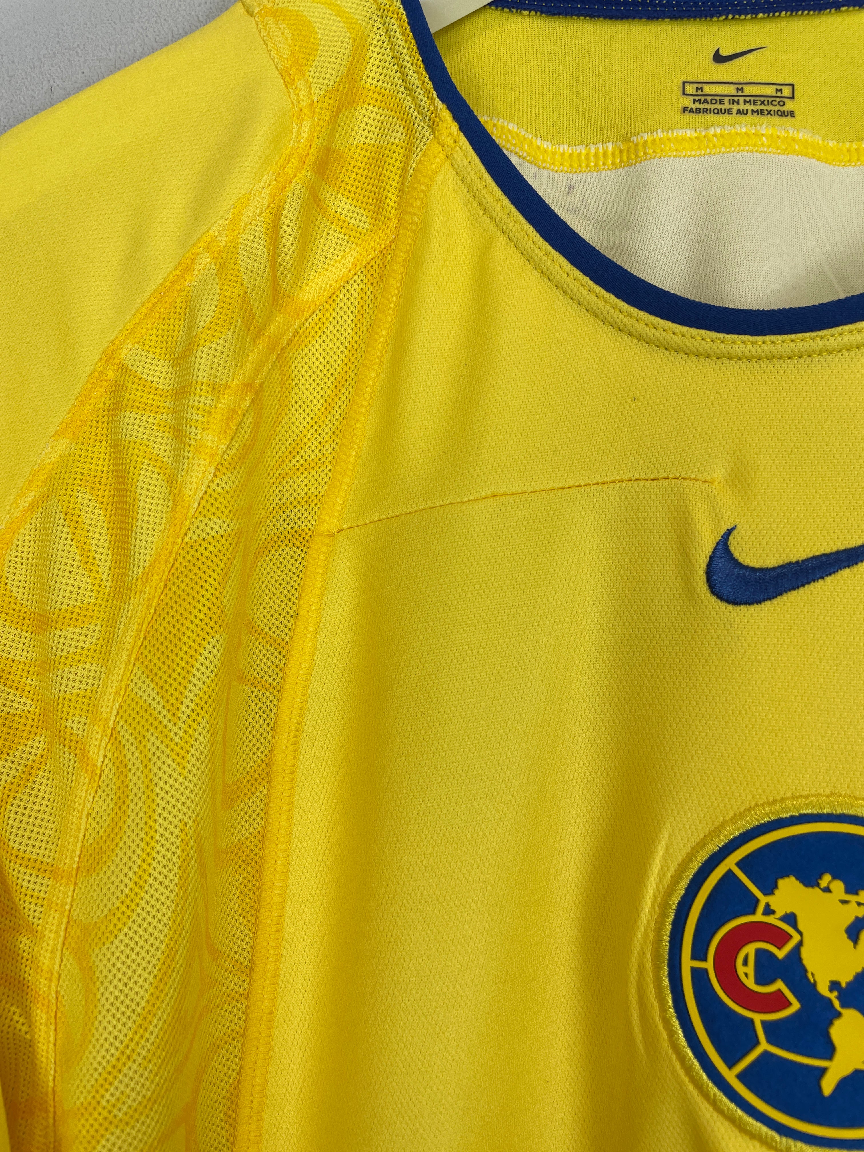 Shop 2002/03 CLUB AMERICA ZAMORANO #9 HOME SHIRT (M) NIKE, classic football shirts, vintage football shirts & retro soccer jerseys at Cult Kits