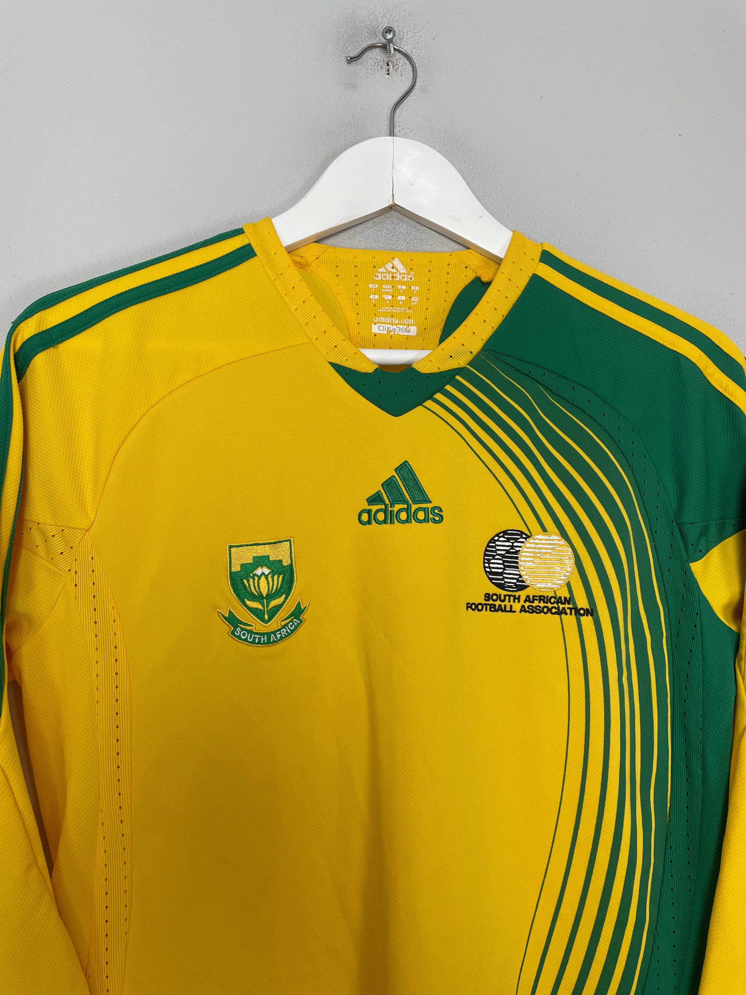 Shop 2007/08 SOUTH AFRICA HOME SHIRT (S) ADIDAS, classic football shirts, vintage football shirts & retro soccer jerseys at Cult Kits
