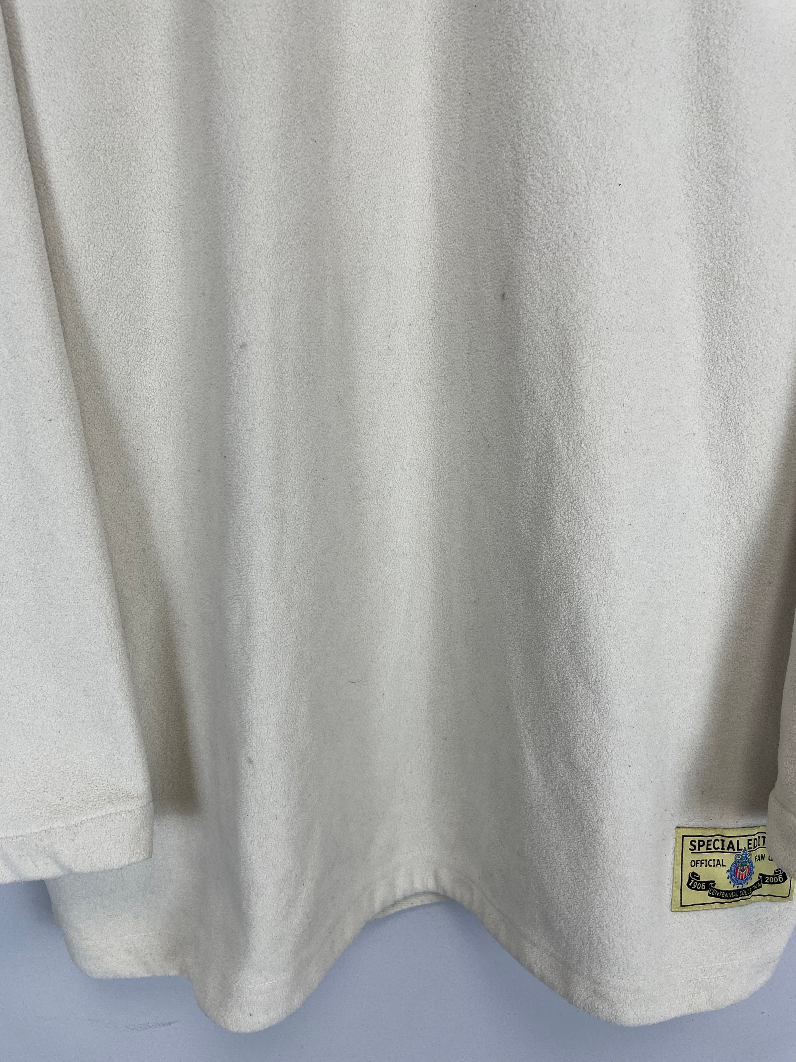 Shop 2006 CHIVAS GUADALAJARA 1/4 ZIP FLEECE (L) REEBOK, classic football shirts, vintage football shirts & retro soccer jerseys at Cult Kits