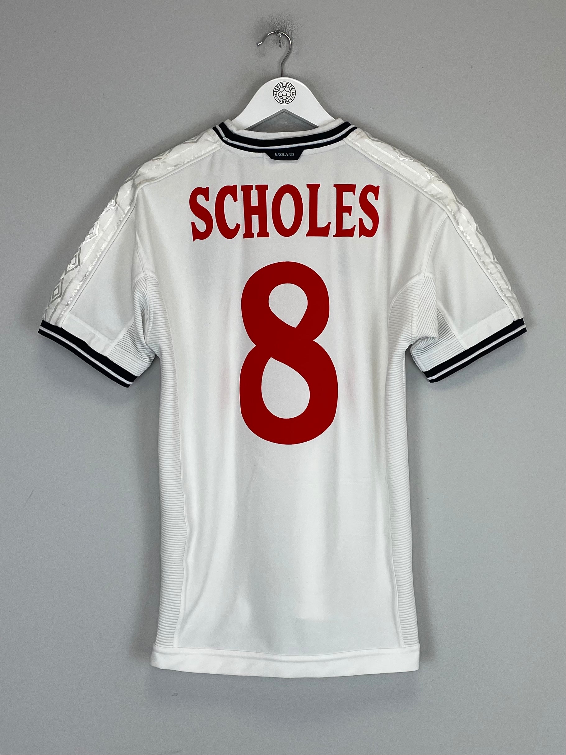 Shop 1999/01 ENGLAND SCHOLES #8 HOME SHIRT (M) UMBRO, classic football shirts, vintage football shirts & retro soccer jerseys at Cult Kits