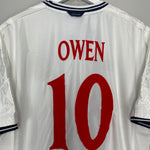 Shop 1999/01 ENGLAND OWEN #10 *BNWT* SIGNED HOME SHIRT (XXL) UMBRO, classic football shirts, vintage football shirts & retro soccer jerseys at Cult Kits