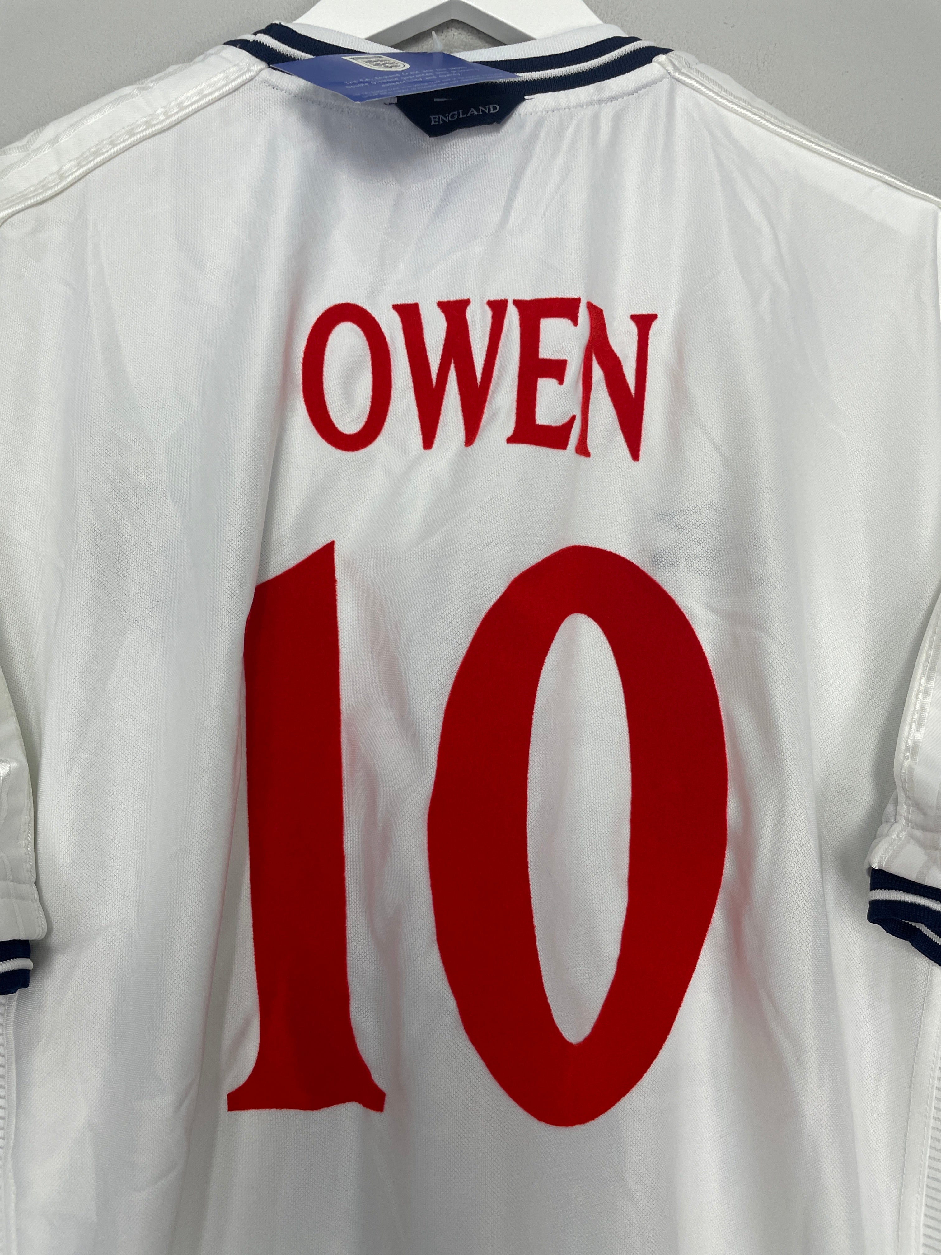 Shop 1999/01 ENGLAND OWEN #10 *BNWT* SIGNED HOME SHIRT (XXL) UMBRO, classic football shirts, vintage football shirts & retro soccer jerseys at Cult Kits