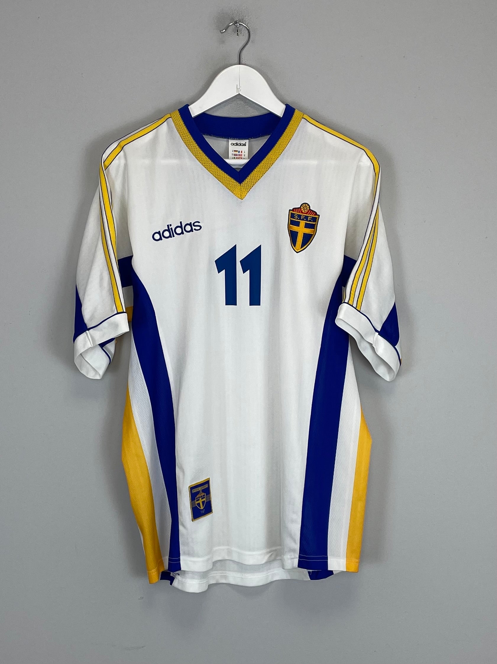 Shop 1998/00 SWEDEN #11 AWAY SHIRT (M) ADIDAS, classic football shirts, vintage football shirts & retro soccer jerseys at Cult Kits