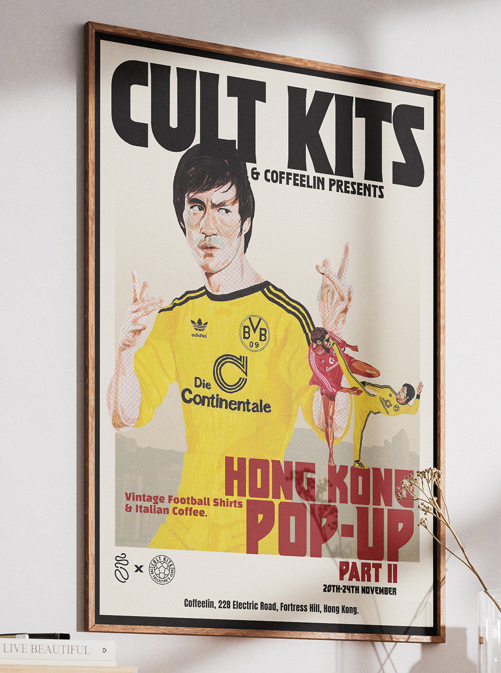Shop BRUCE LEE HONG KONG POP-UP PART II PRINT, classic football shirts, vintage football shirts & retro soccer jerseys at Cult Kits