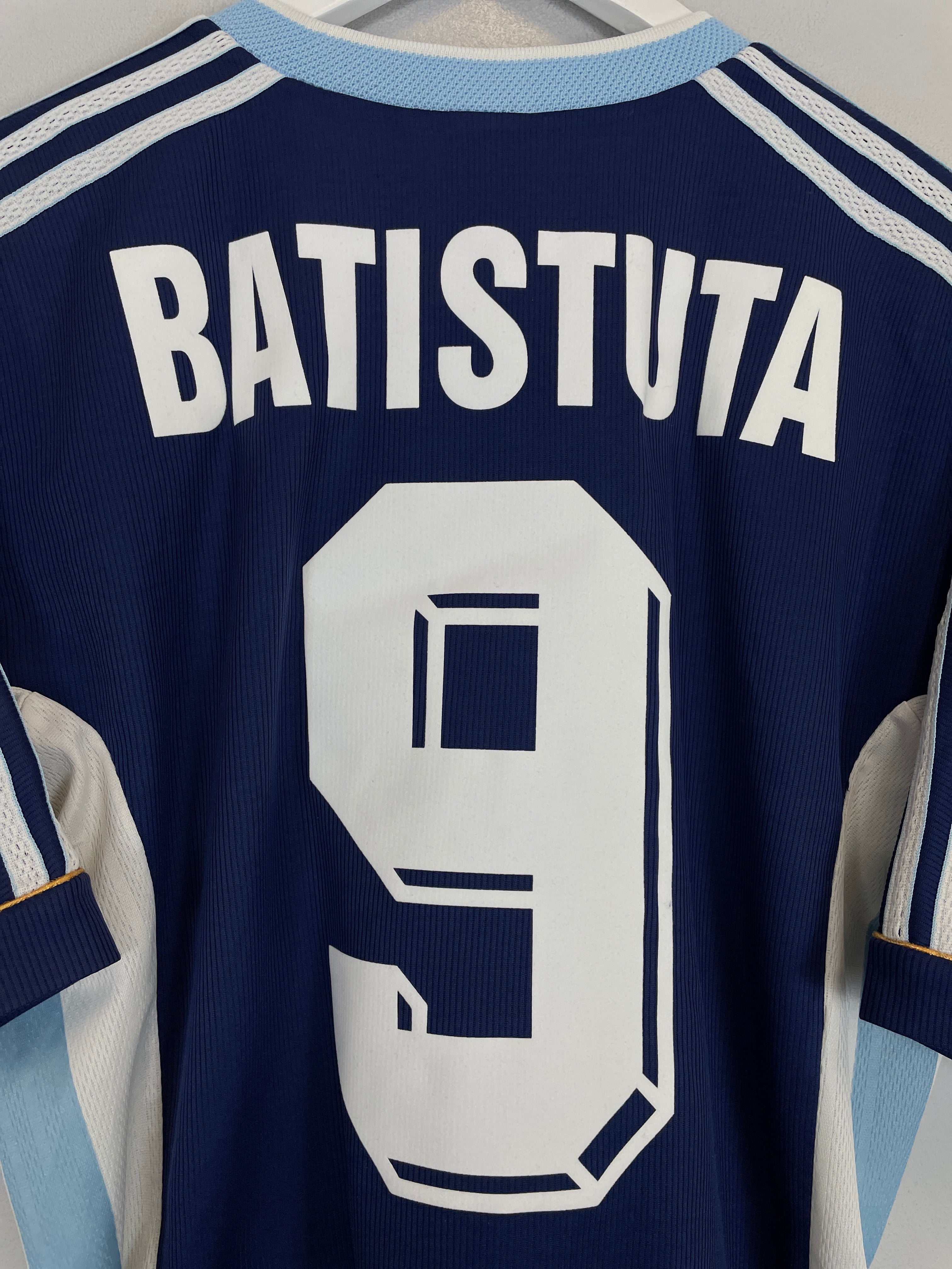 Shop 1998/99 ARGENTINA BATISTUTA #9 AWAY SHIRT (M) ADIDAS, classic football shirts, vintage football shirts & retro soccer jerseys at Cult Kits