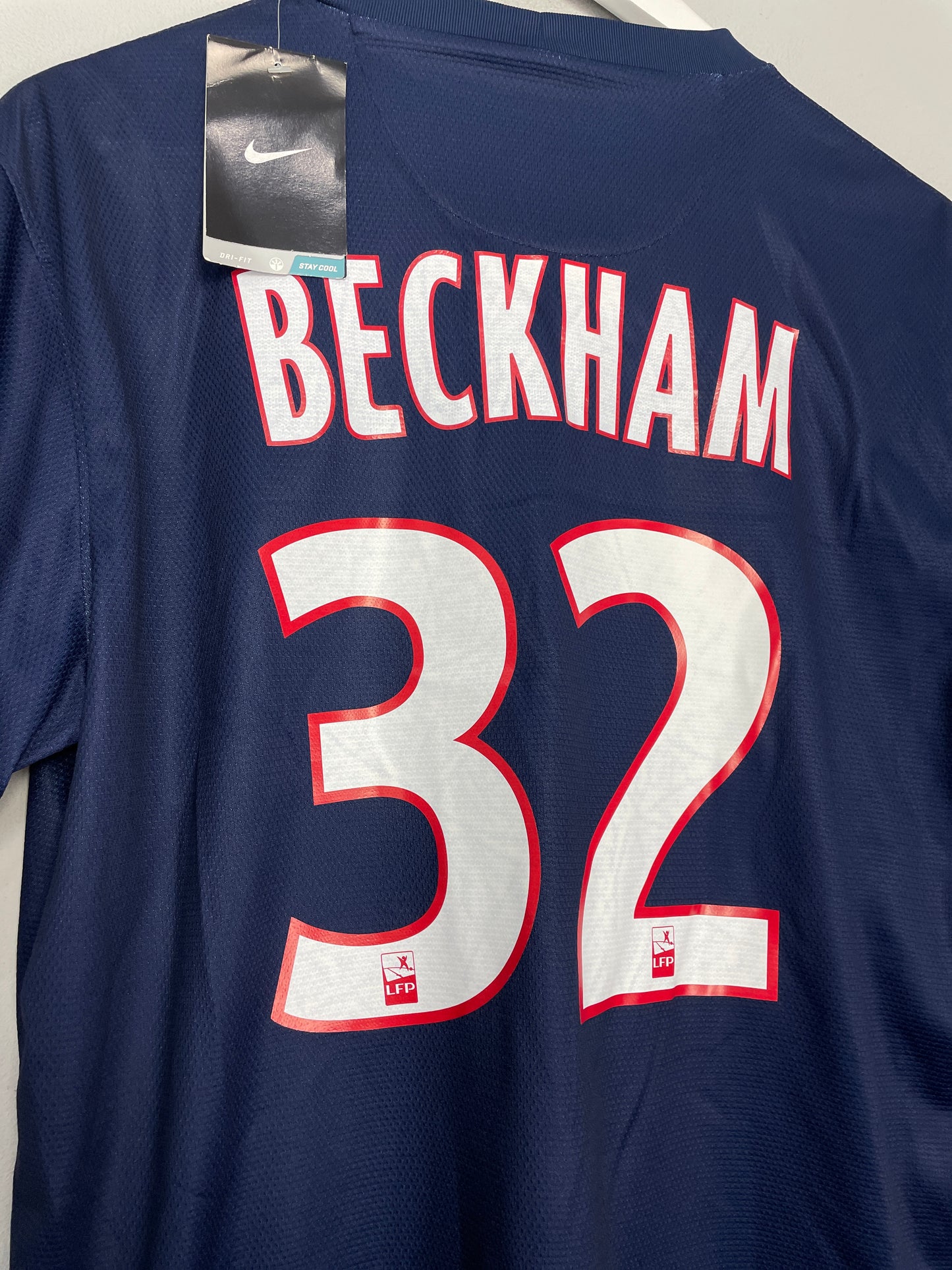 2013/14 PSG BECKHAM #32 *BNWT* HOME SHIRT (M) NIKE
