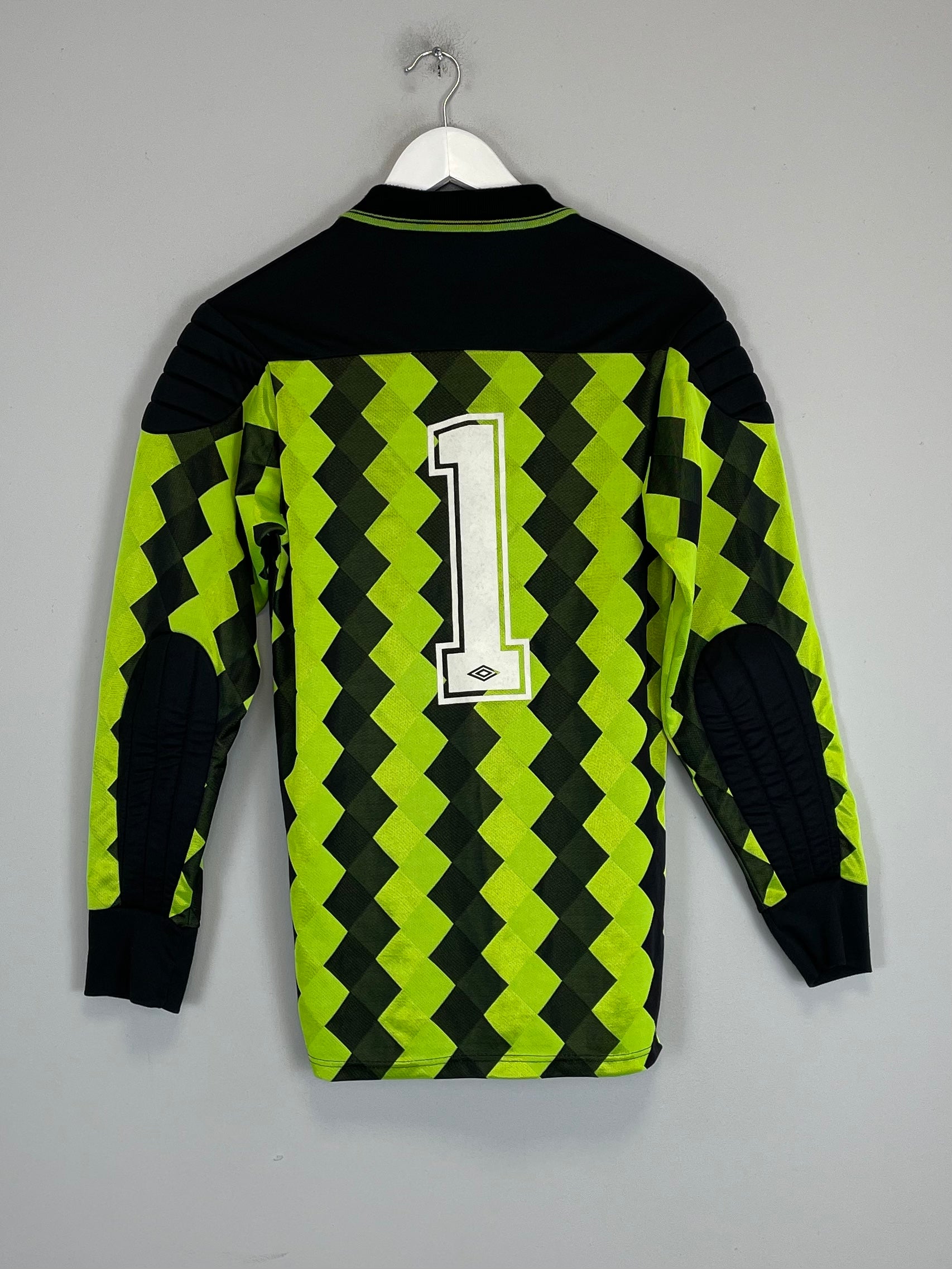 Shop 1988/90 ENGLAND GK SHIRT (S) UMBRO, classic football shirts, vintage football shirts & retro soccer jerseys at Cult Kits