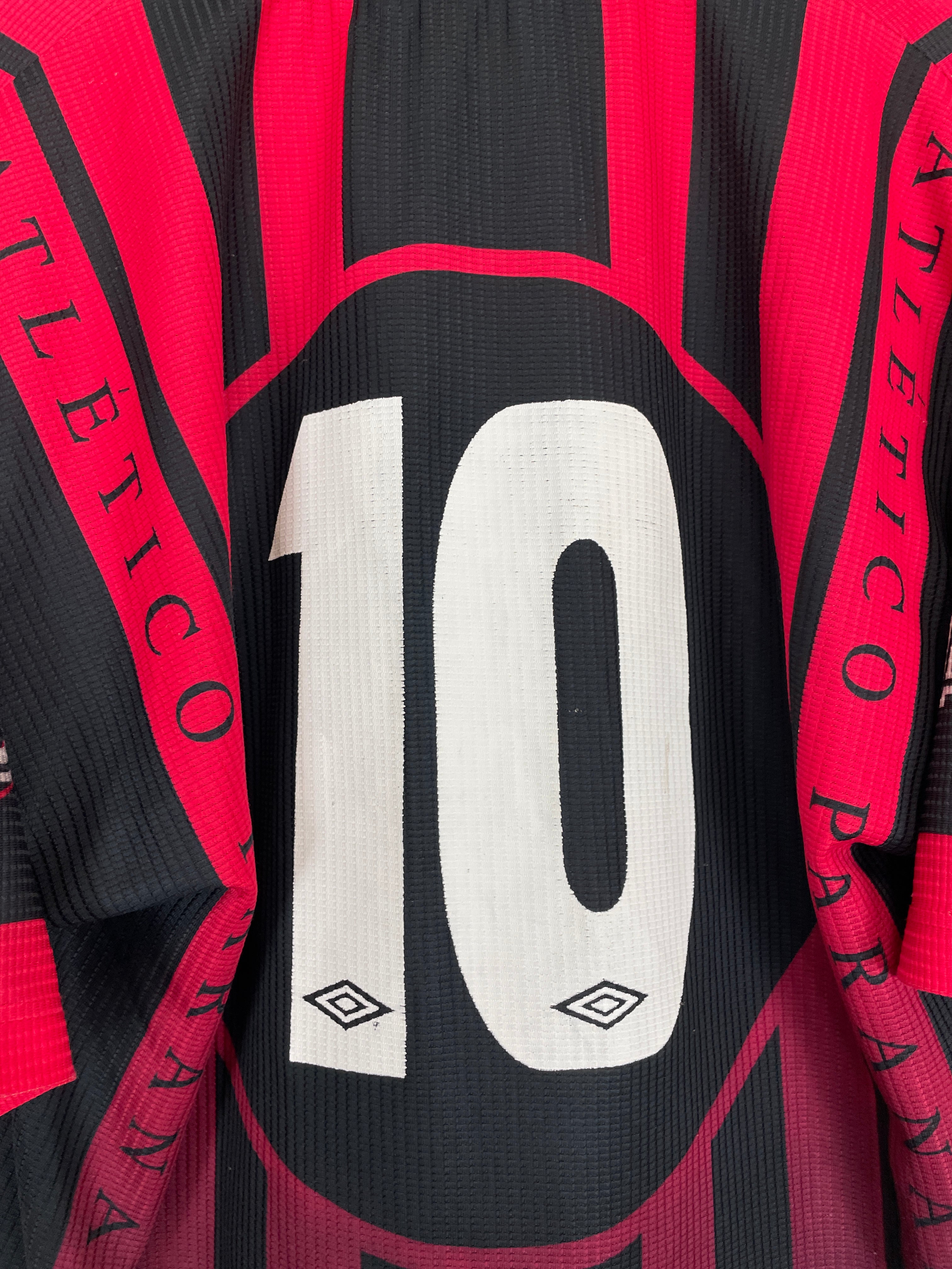 Shop 1998/99 ATLETICO PARANAENSE #10 HOME SHIRT (XL) UMBRO, classic football shirts, vintage football shirts & retro soccer jerseys at Cult Kits