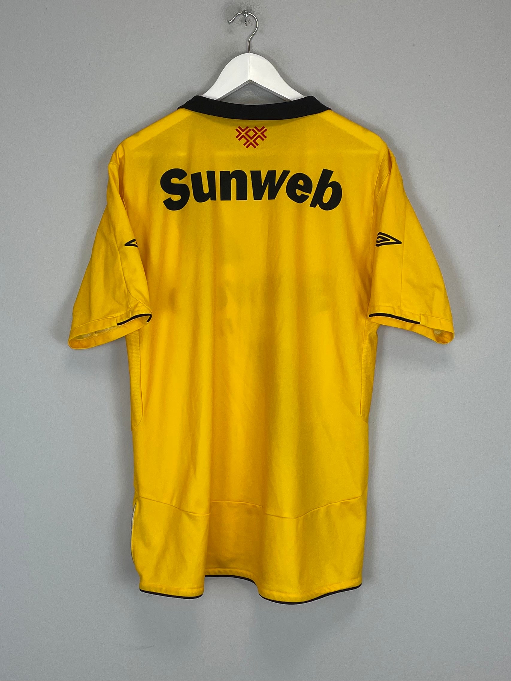 Shop 2006/07 NAC BREDA HOME SHIRT (XL) UMBRO, classic football shirts, vintage football shirts & retro soccer jerseys at Cult Kits